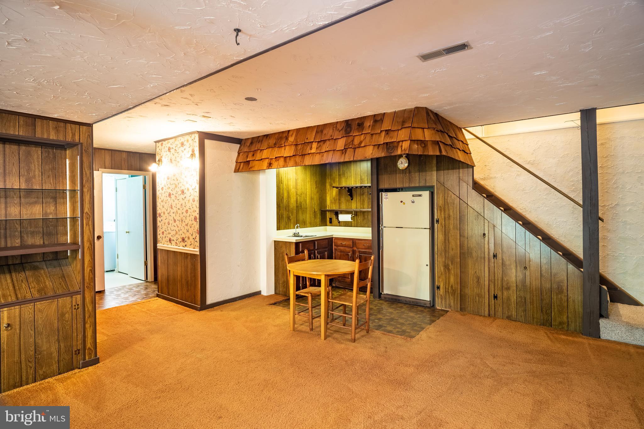 LAKE OF THE WOODS - Residential