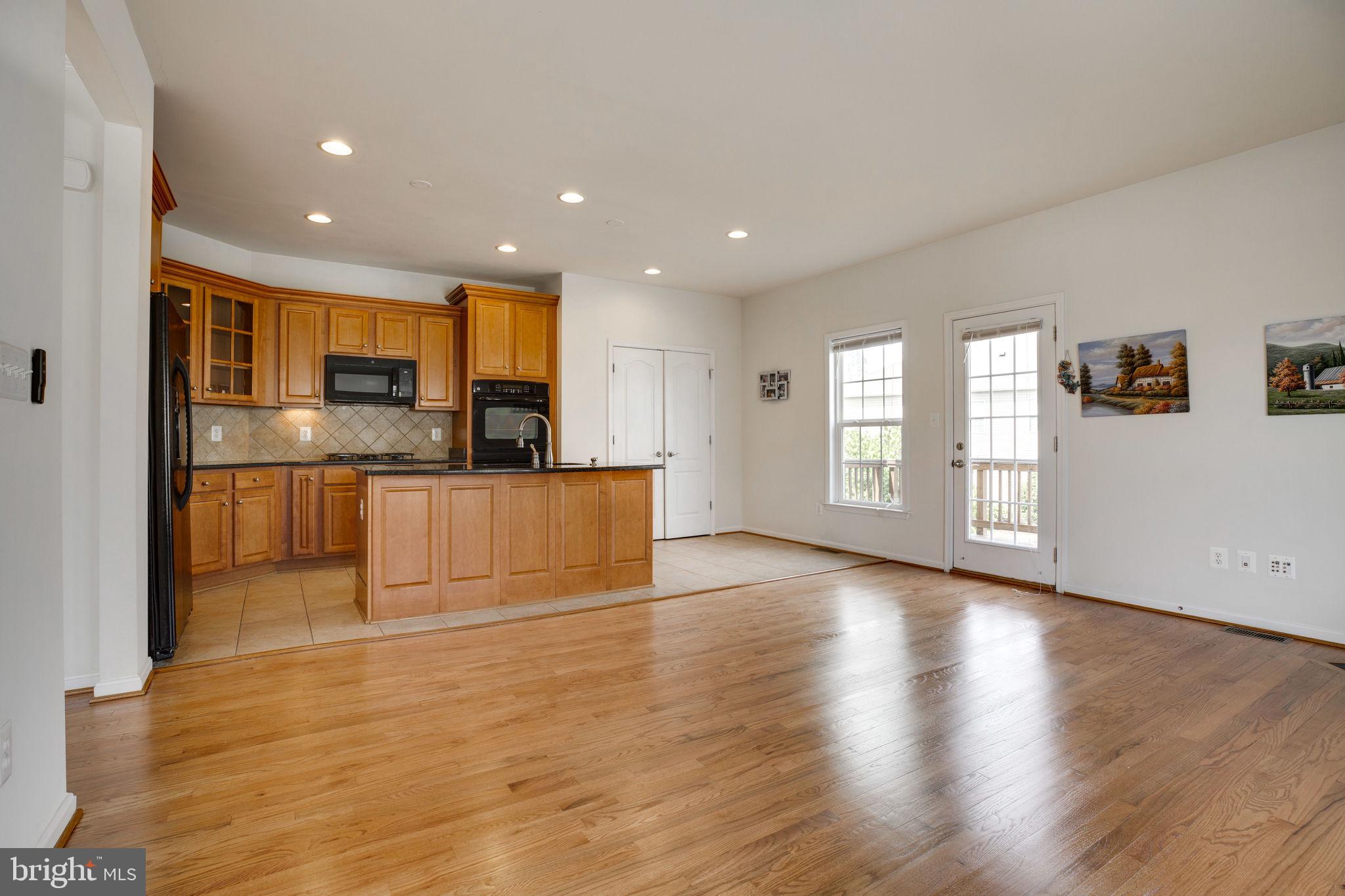 STONE RIDGE SOUTH - Residential