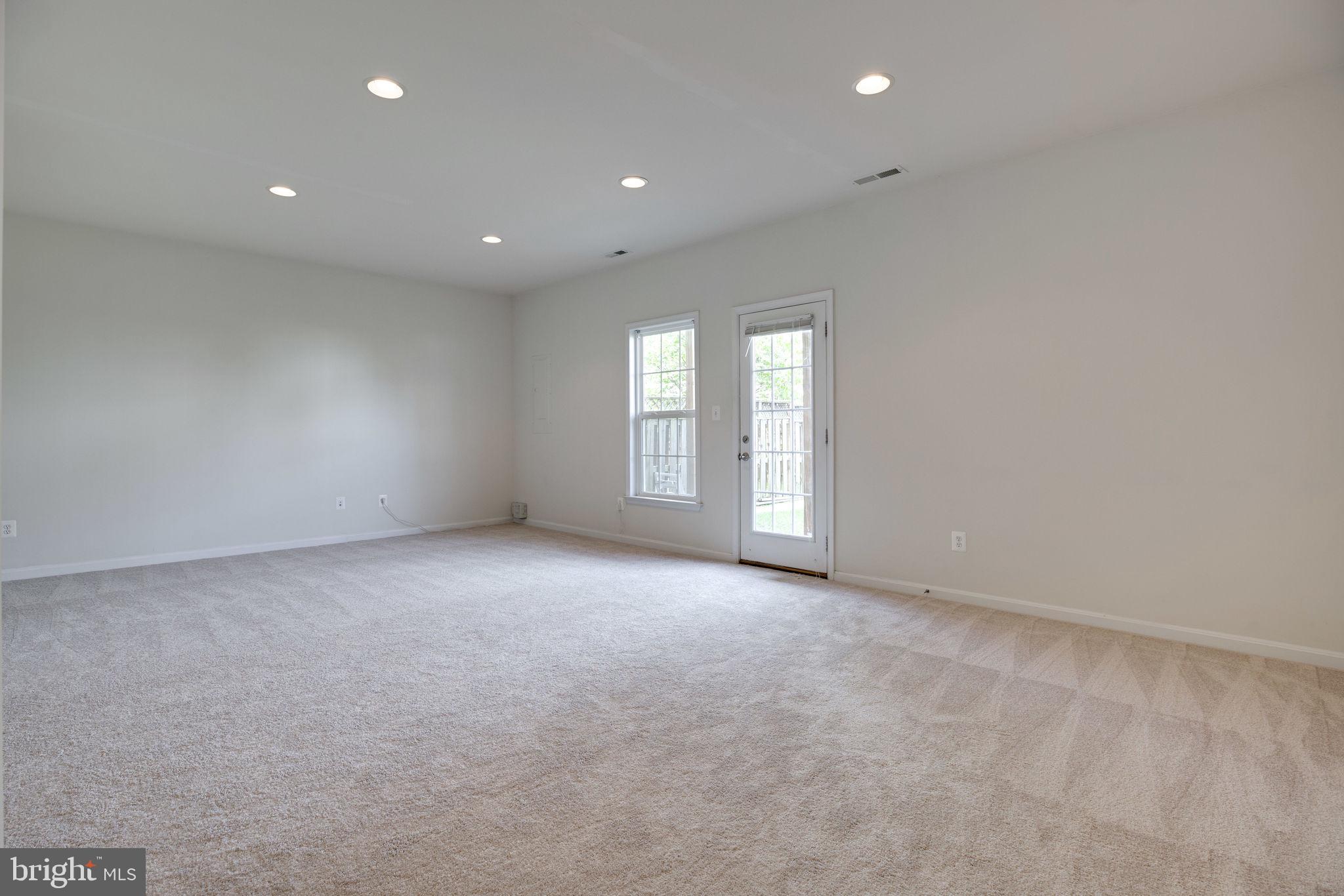 STONE RIDGE SOUTH - Residential