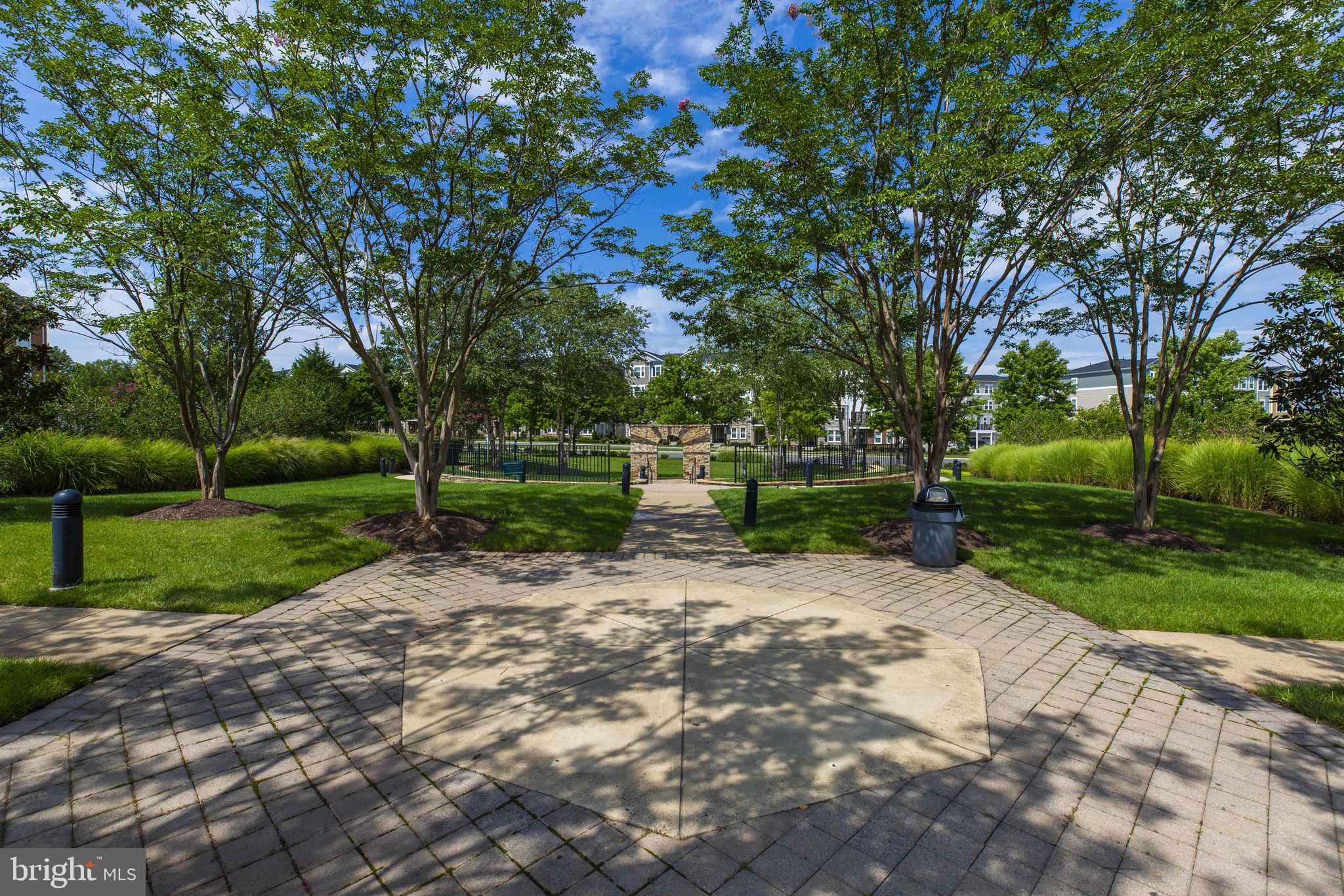 STONE RIDGE SOUTH - Residential