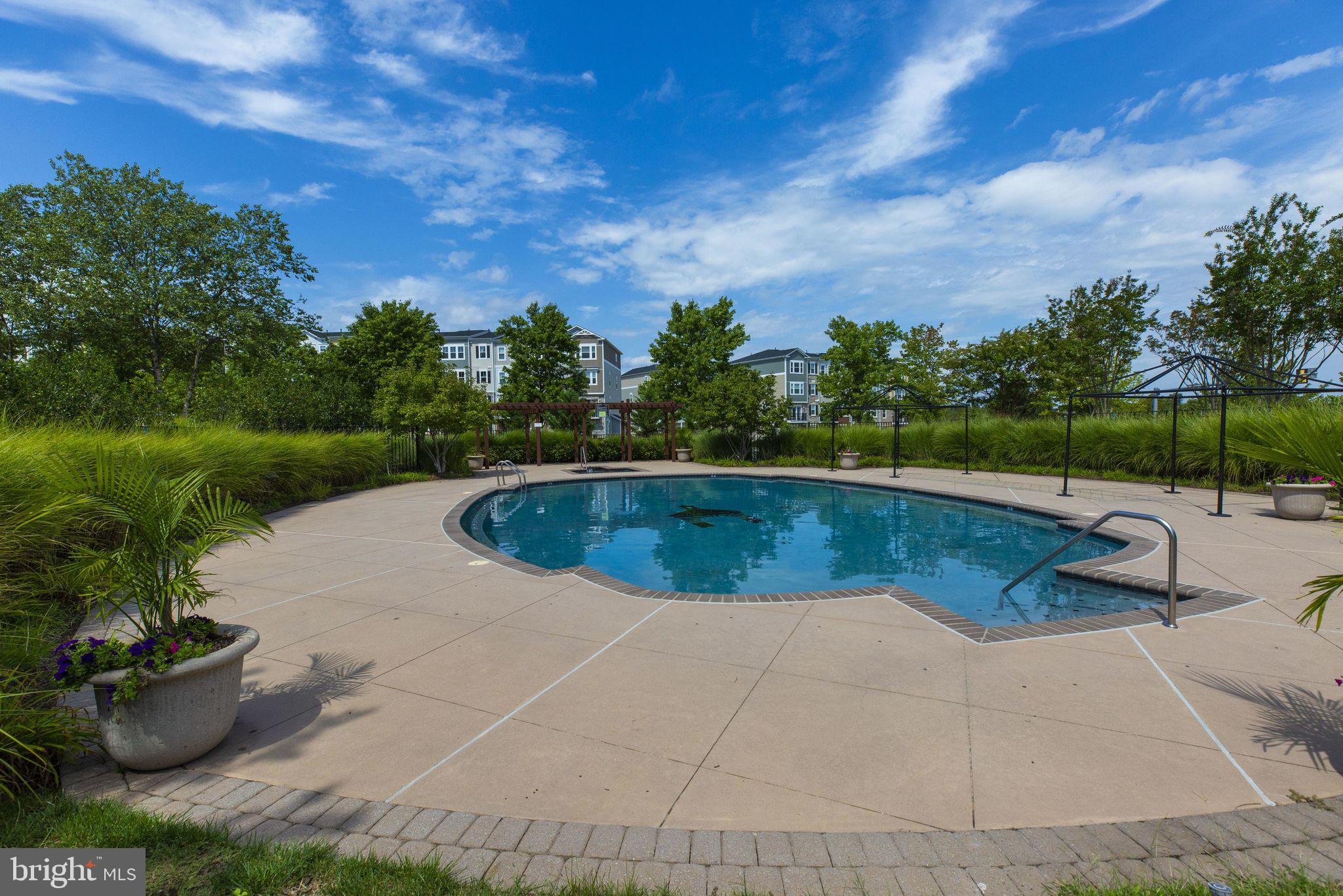 STONE RIDGE SOUTH - Residential