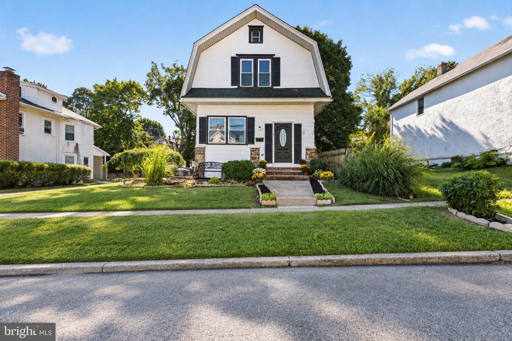 39 CLOVERDALE AVENUE