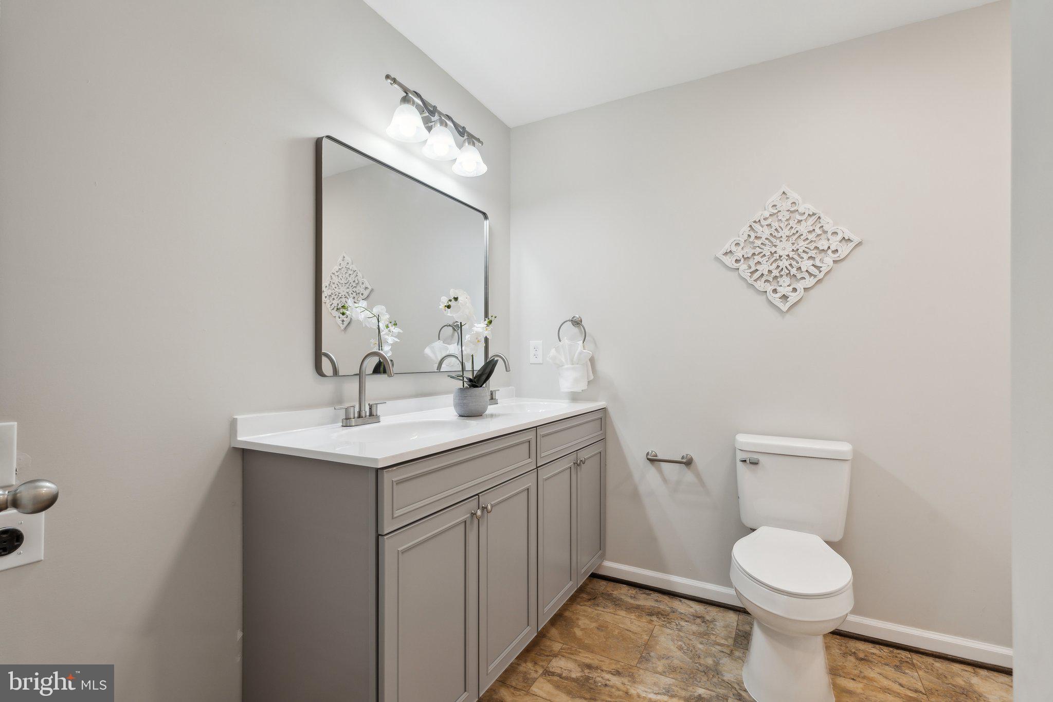 WINCHESTER CITY - Residential