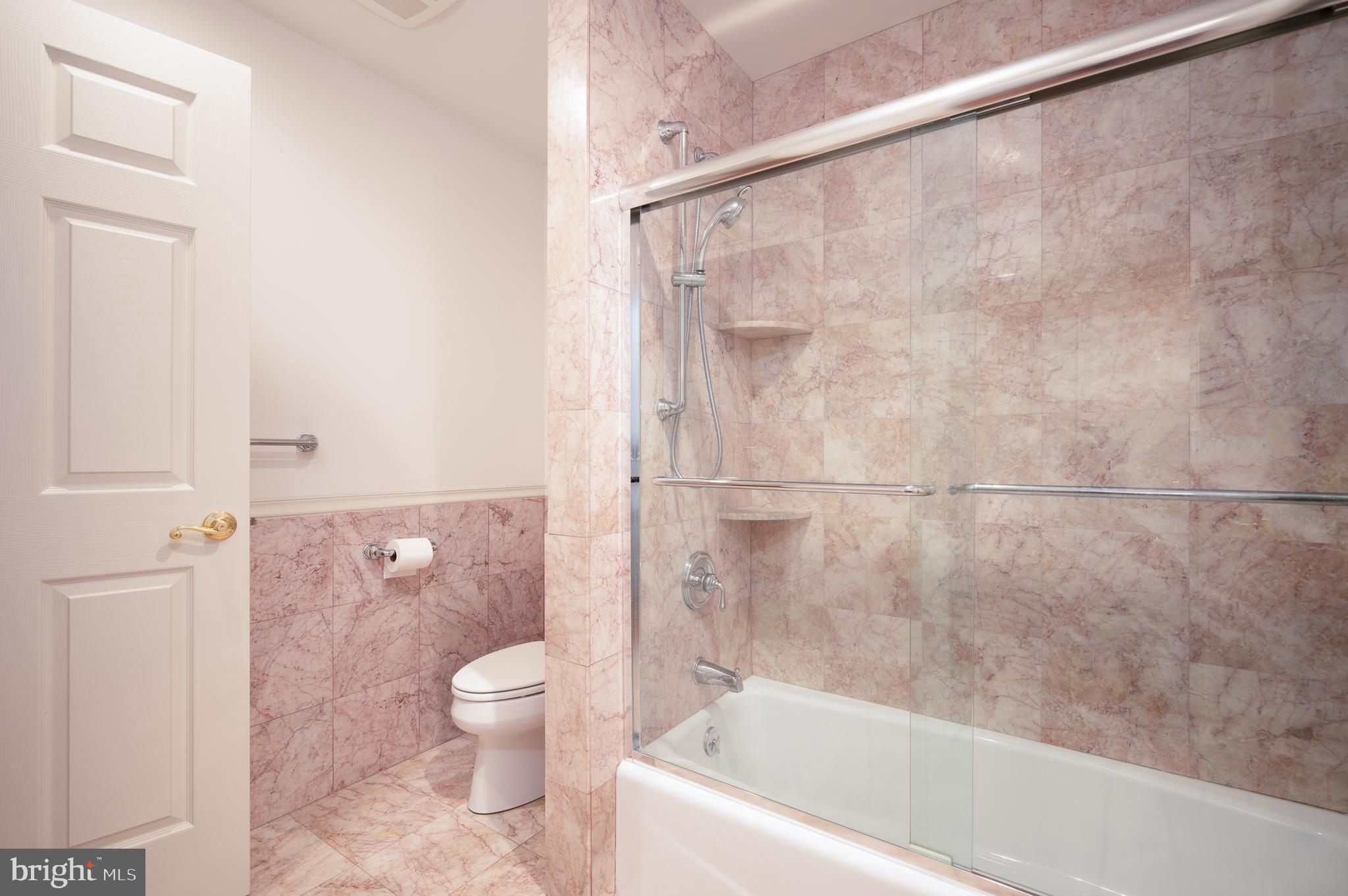 CENTREVILLE RESERV - Residential