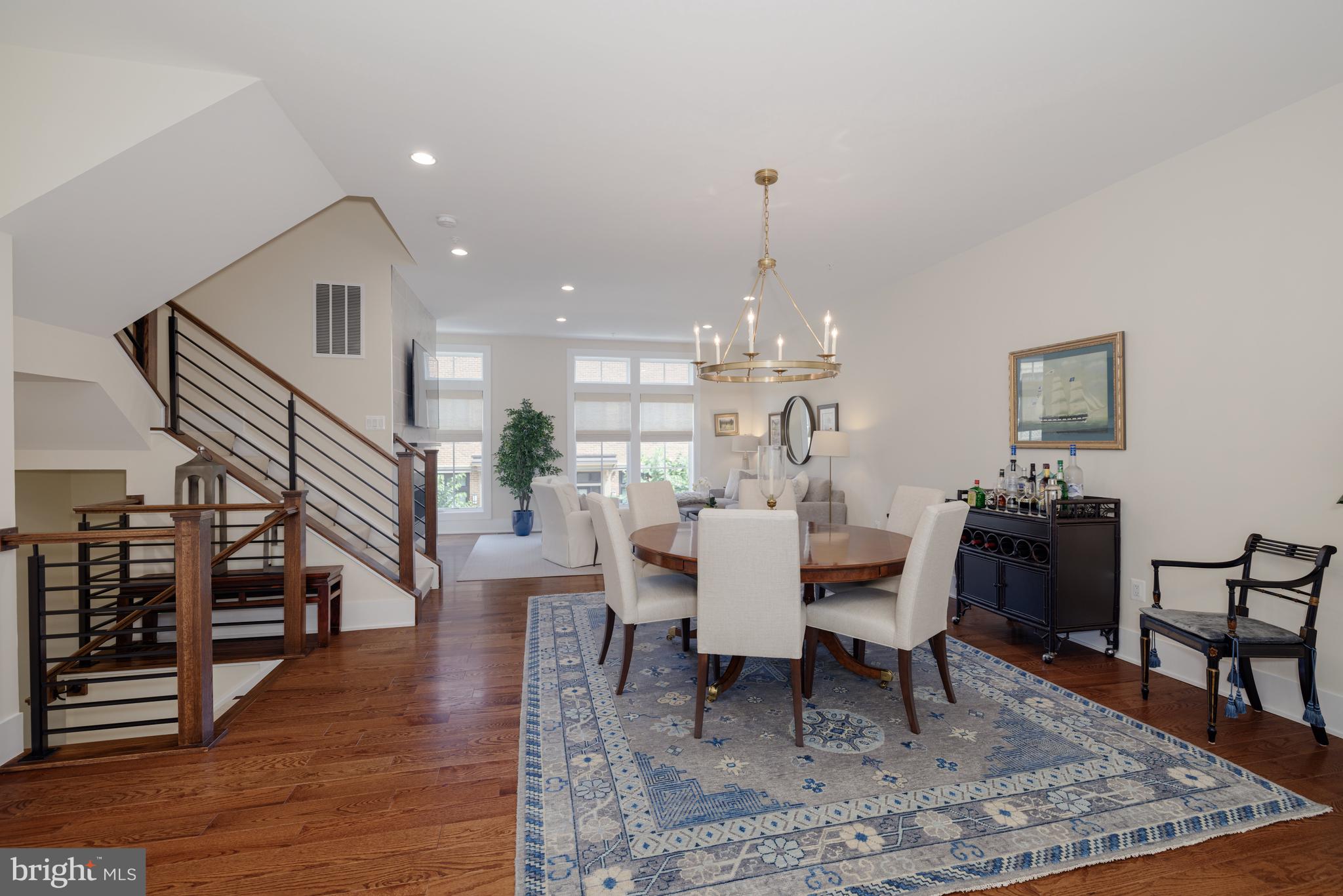 CHEVY CHASE - Residential