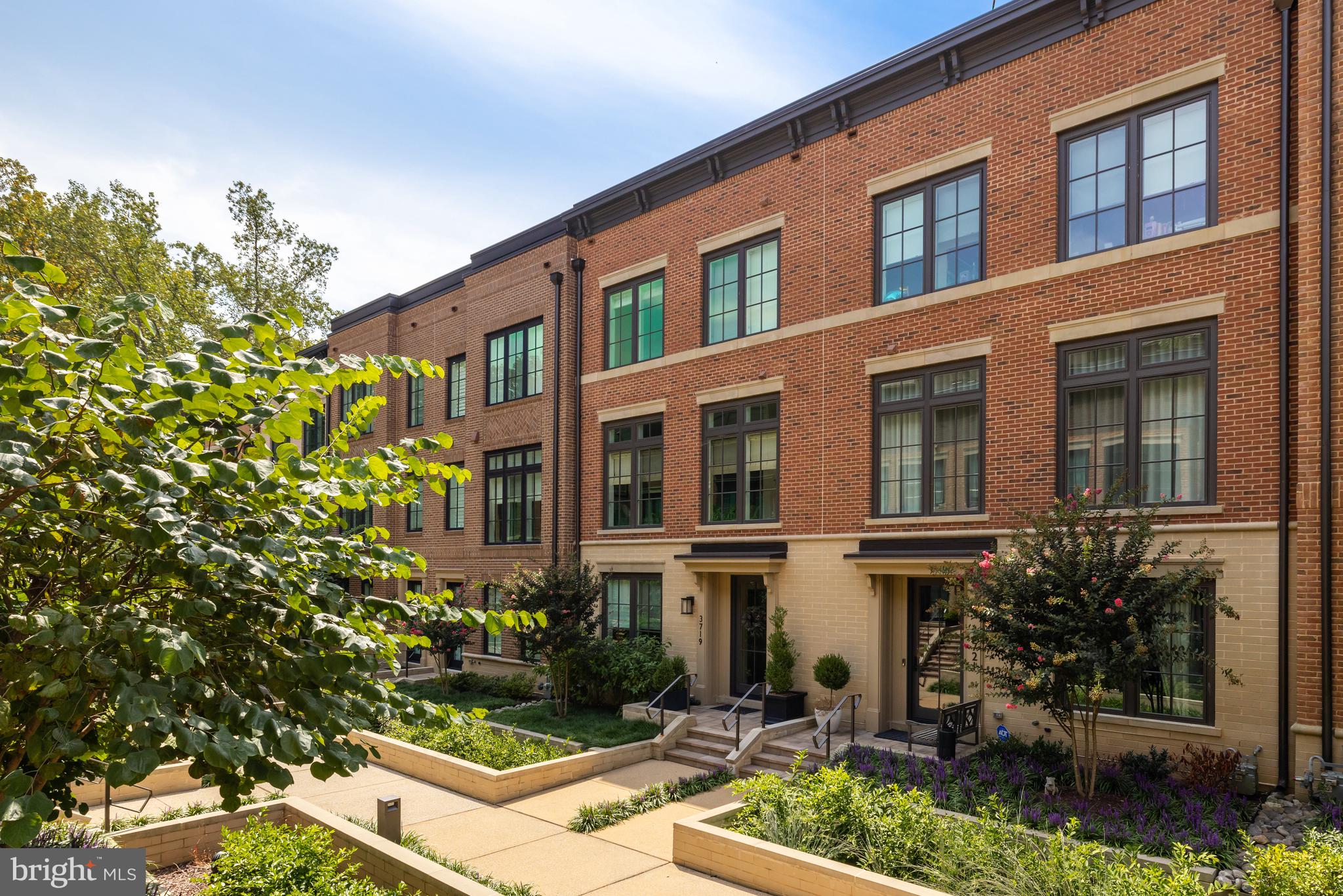 CHEVY CHASE - Residential