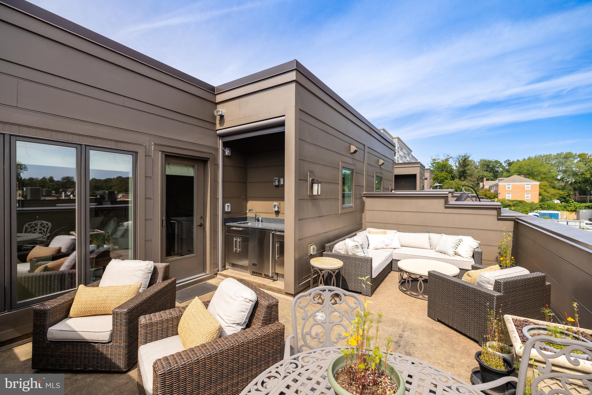 CHEVY CHASE - Residential