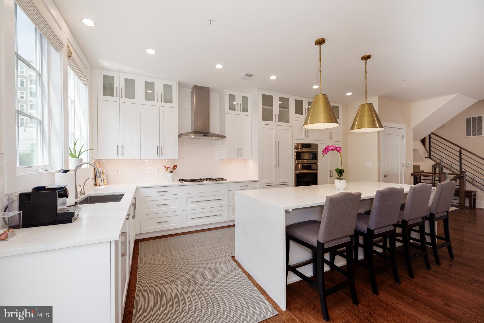 CHEVY CHASE - Residential