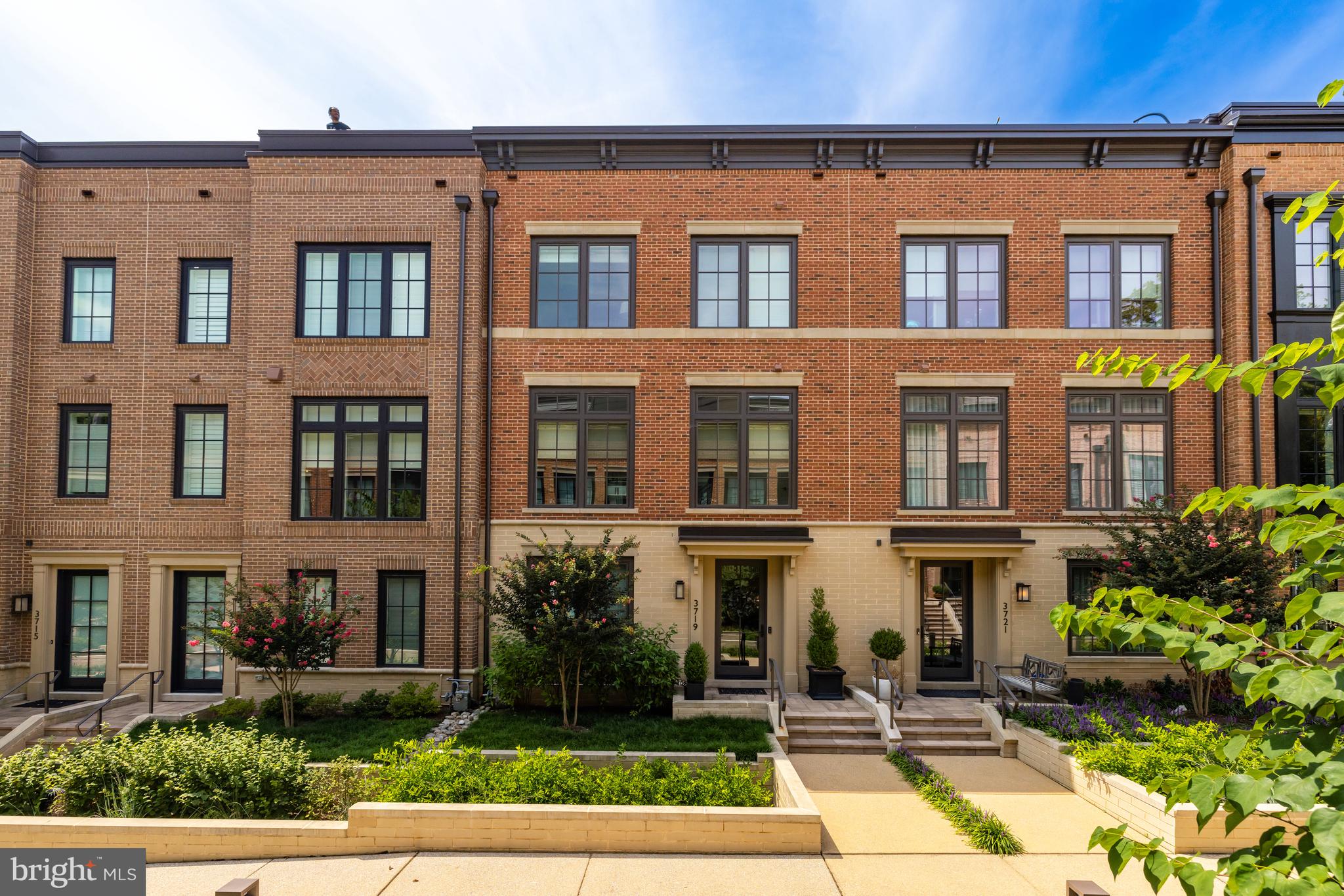 CHEVY CHASE - Residential