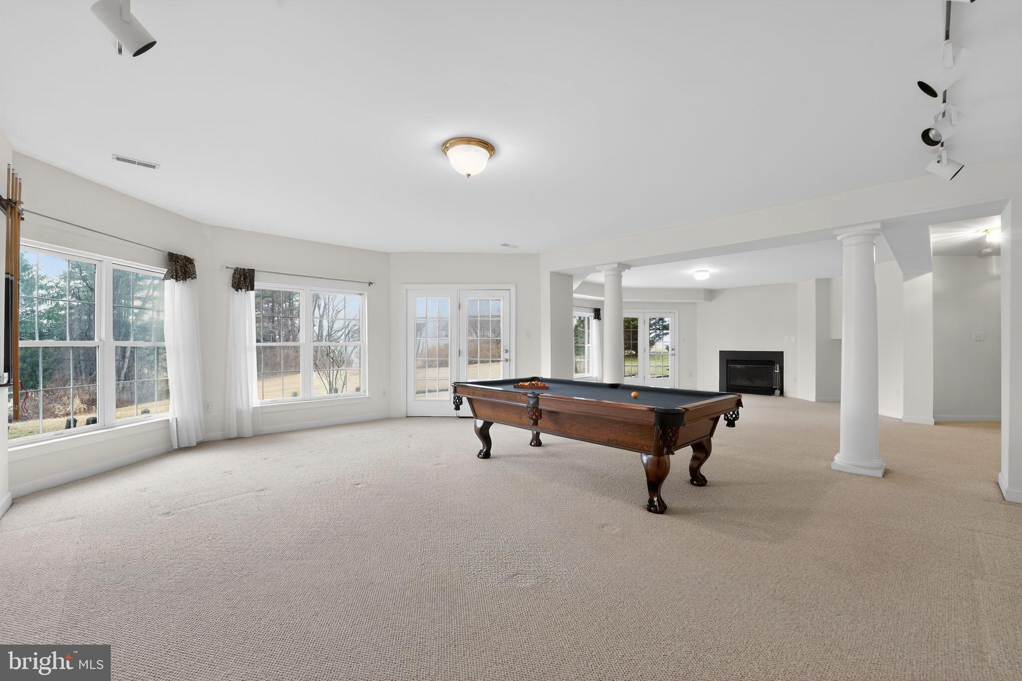 WESTWINDS - Residential