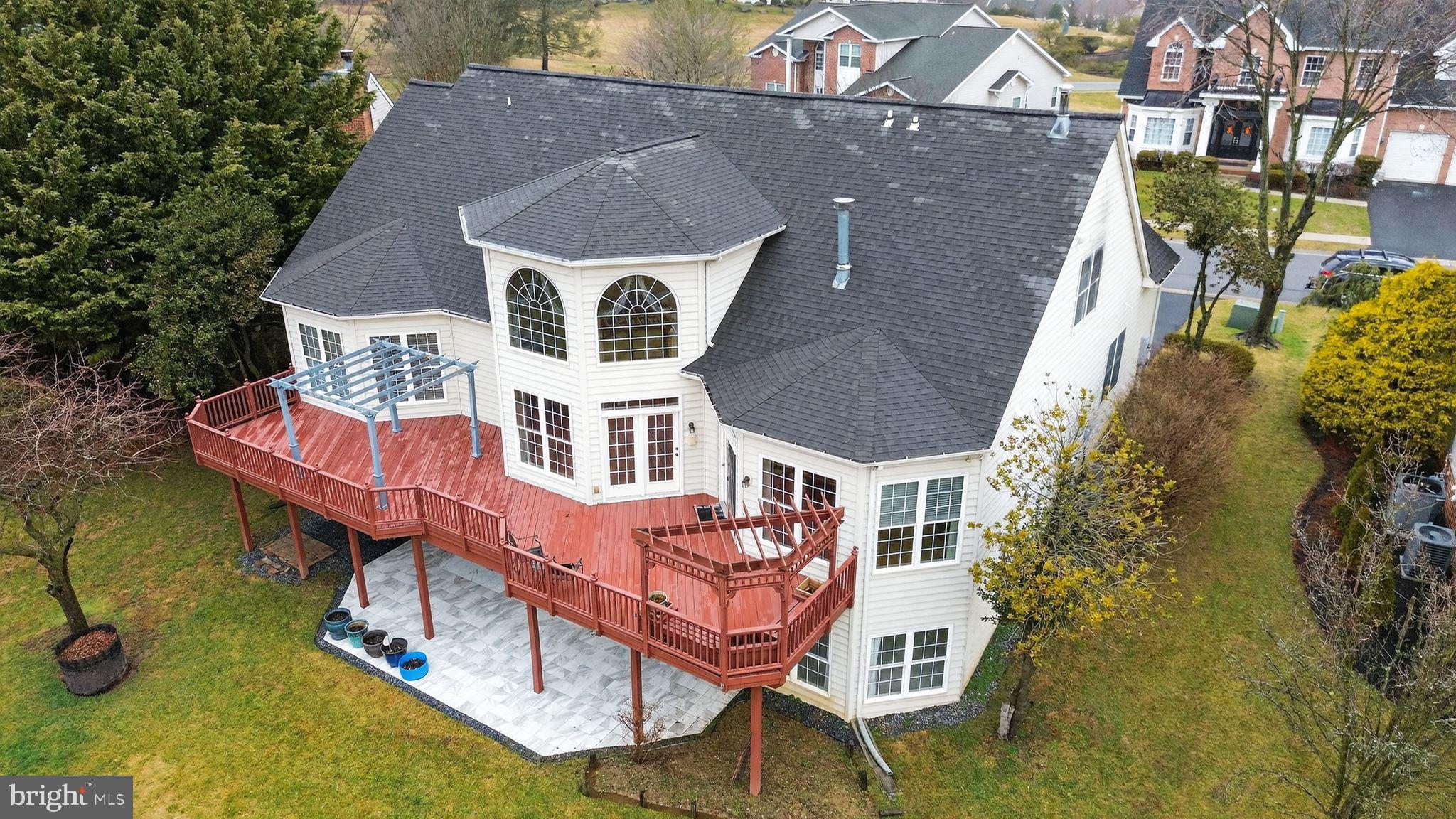 WESTWINDS - Residential