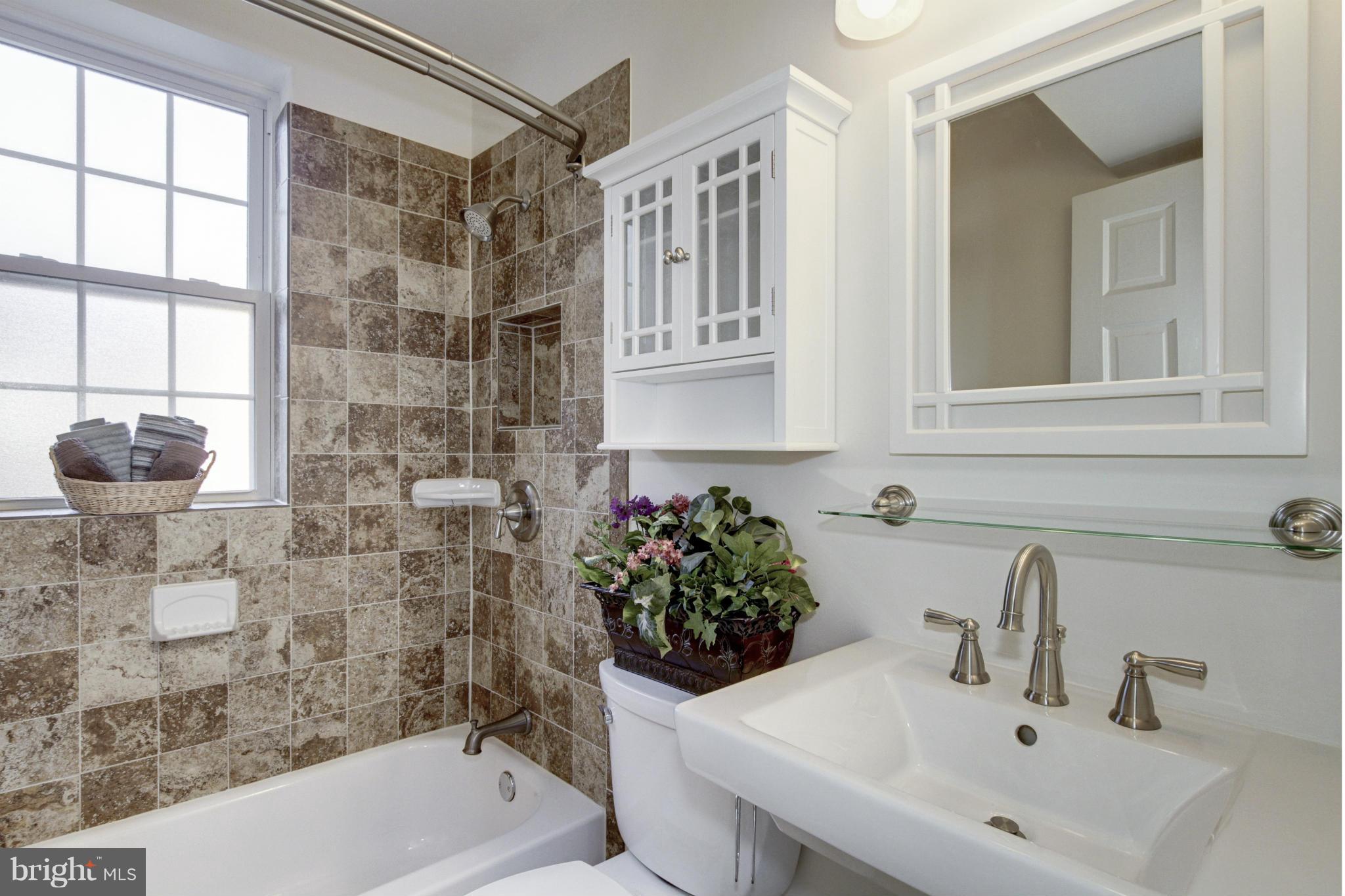 ARBORS OF ARLINGTON - Residential