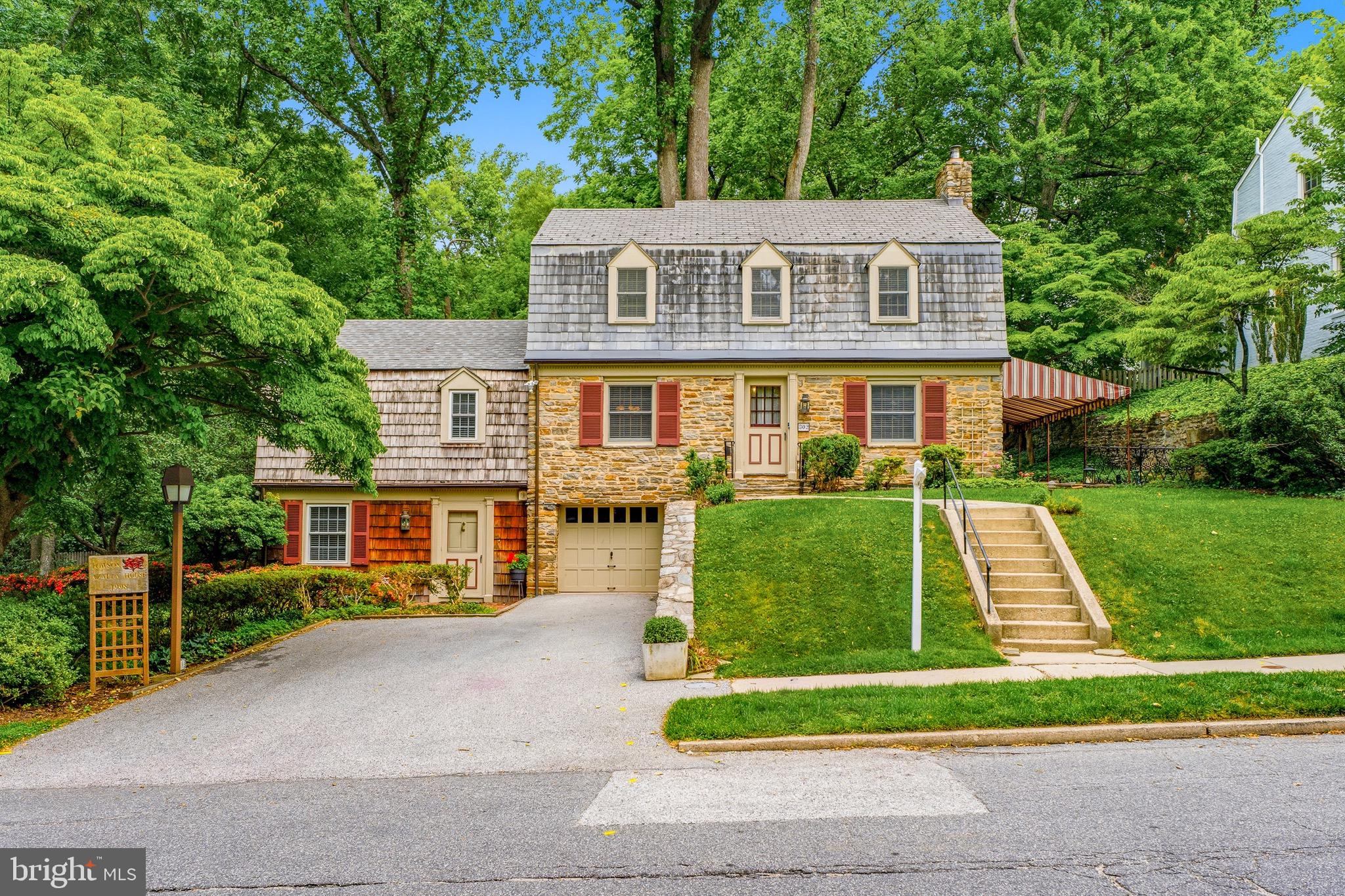 302 DIXIE DRIVE
