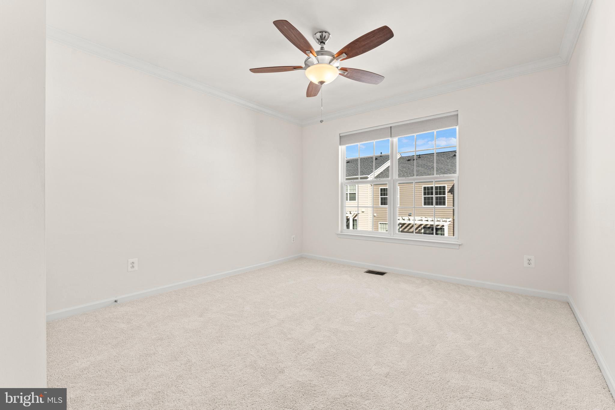 POTOMAC CLUB - Residential Lease