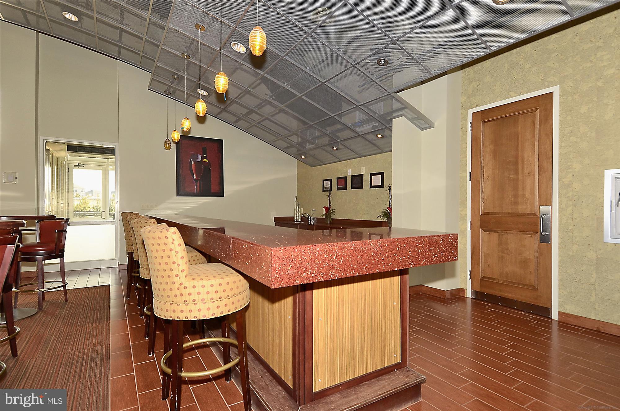 POTOMAC CLUB - Residential Lease