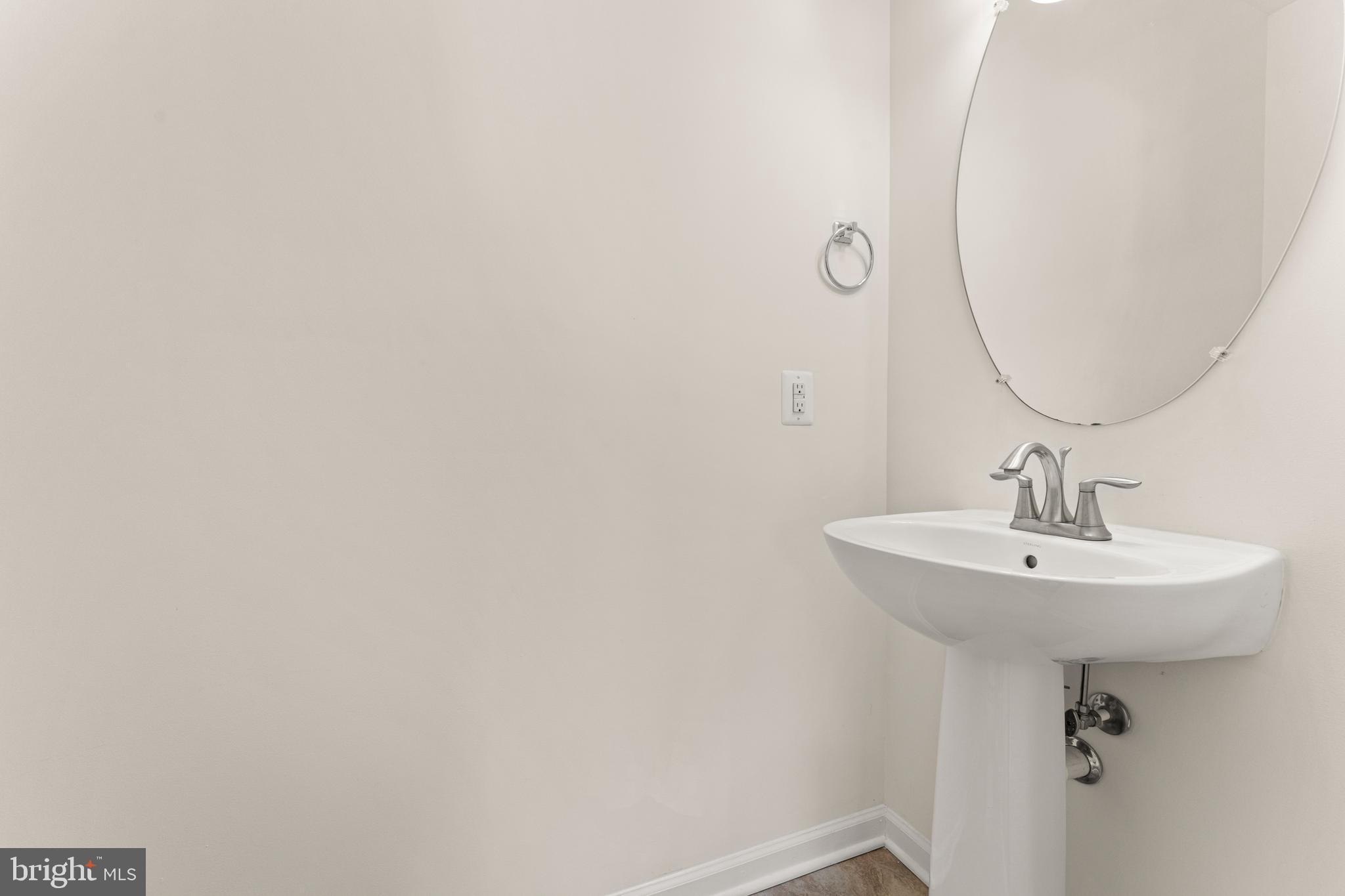 POTOMAC CLUB - Residential Lease