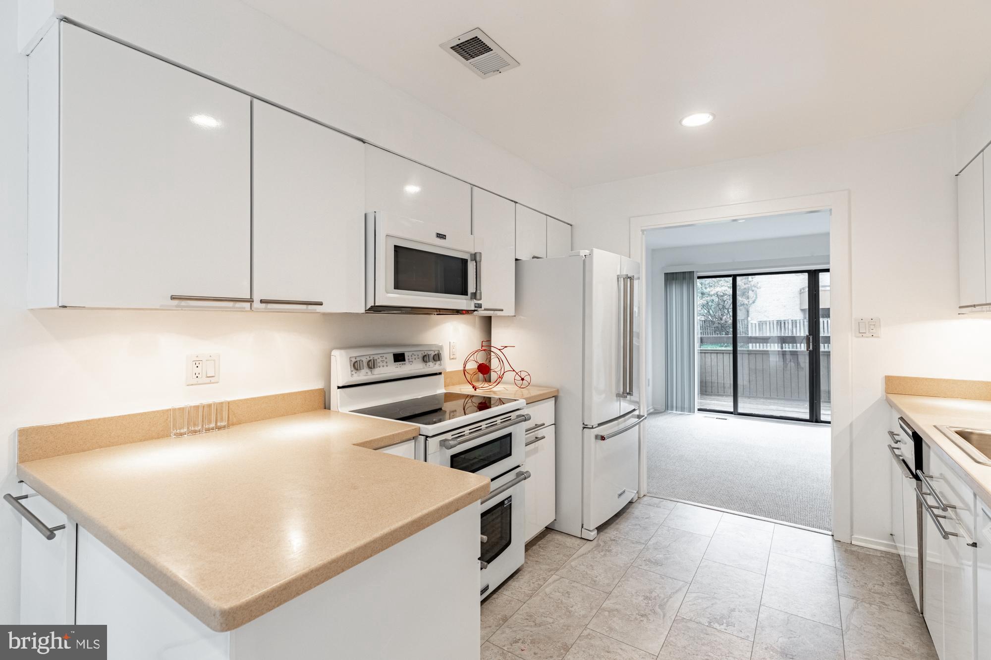 KEENE MILL VILLAGE - Residential Lease