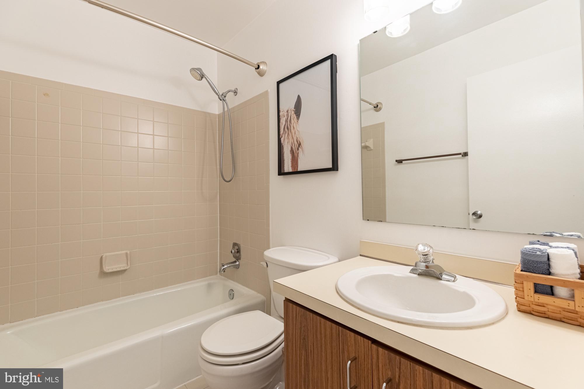 KEENE MILL VILLAGE - Residential Lease