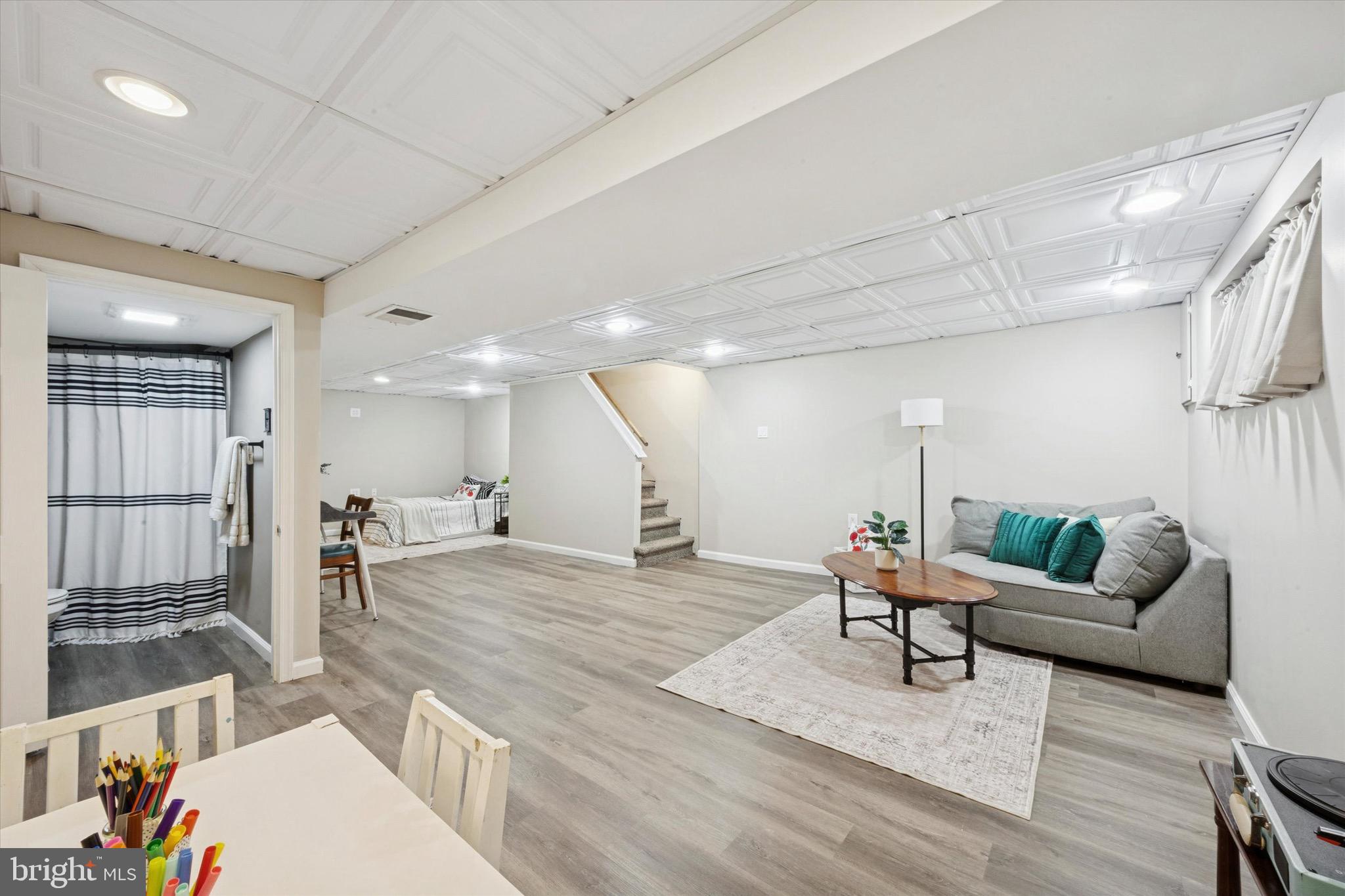 LEEDOM ESTS - Residential