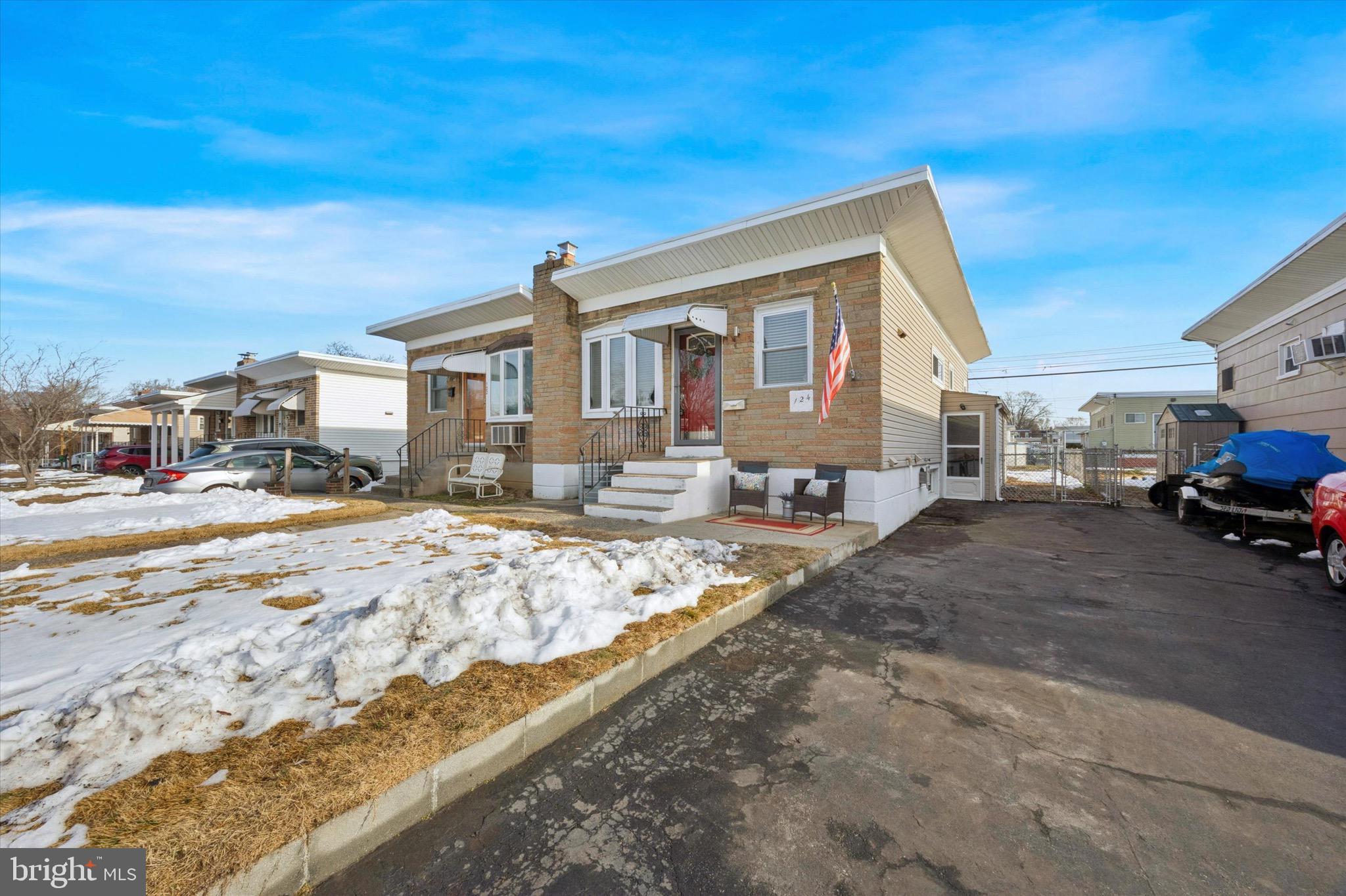 LEEDOM ESTS - Residential