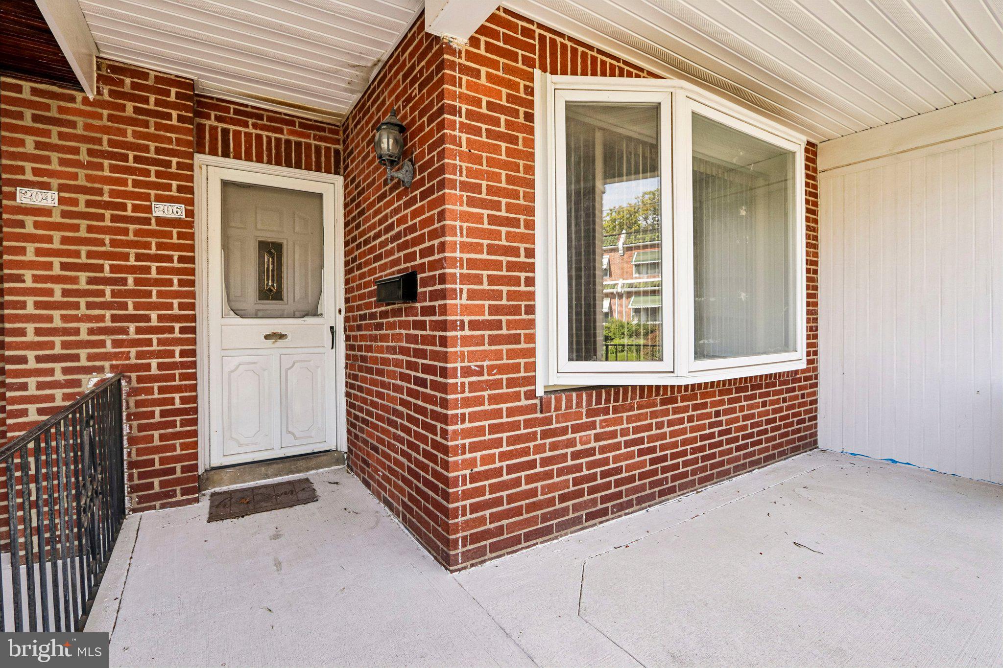 206 W 34TH STREET