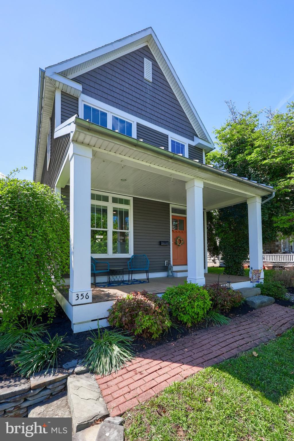 Photo of 356 N Broad Street, LITITZ, PA 17543 (MLS # PALA2069684)