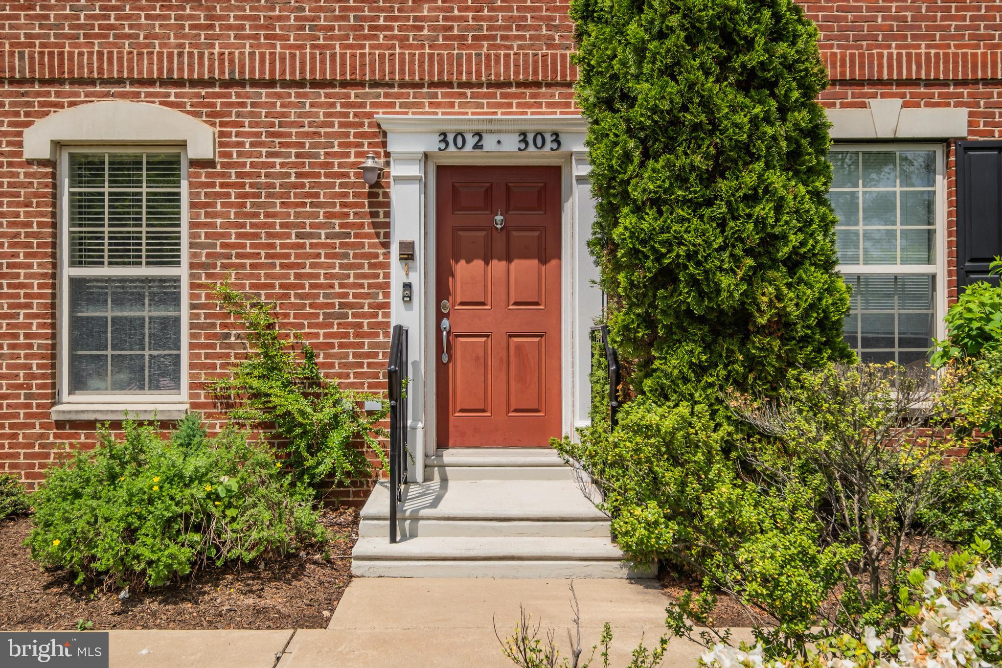 NAVAL SQUARE - Residential