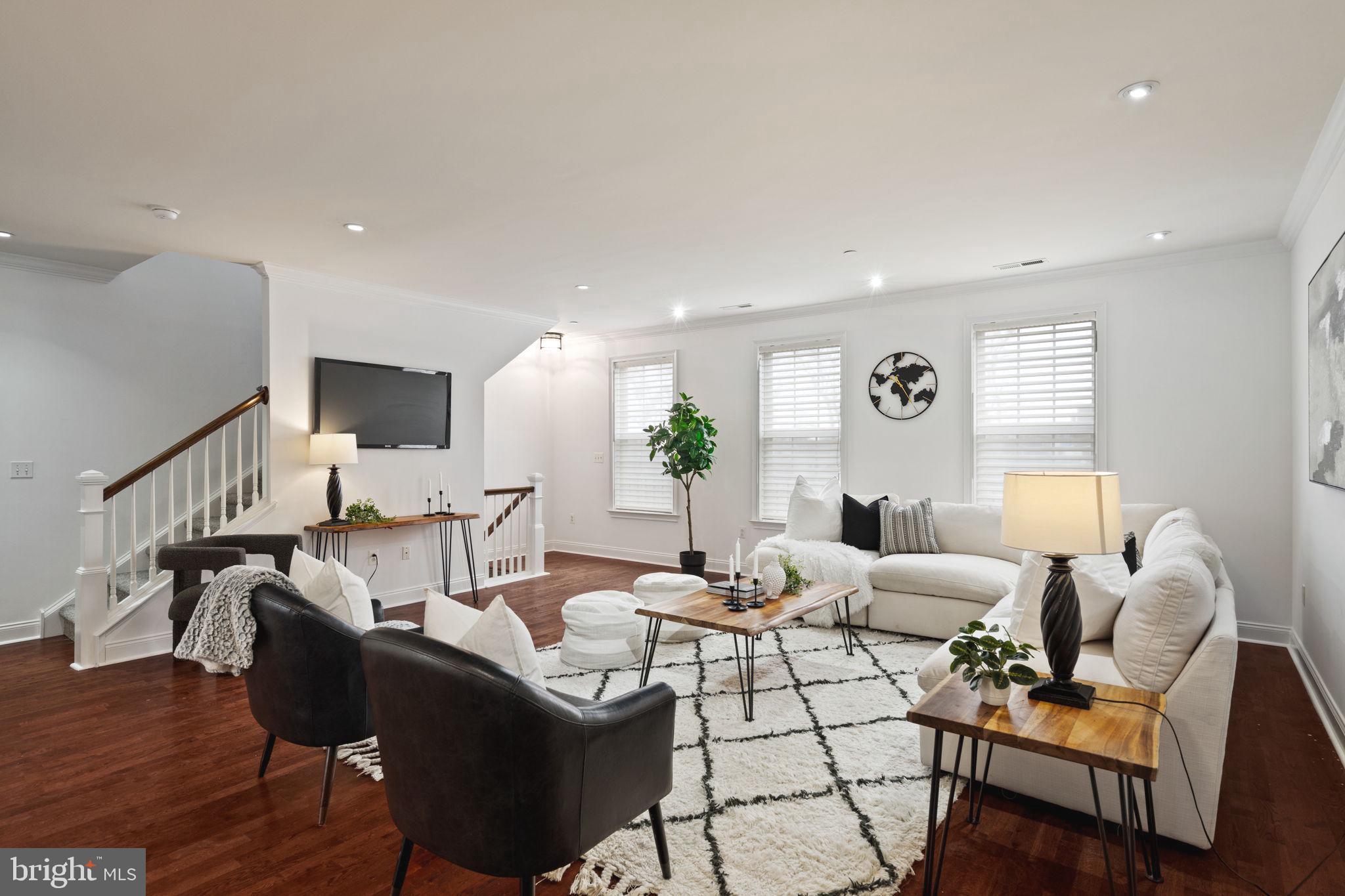 303 SURGEON GENERALS COURT