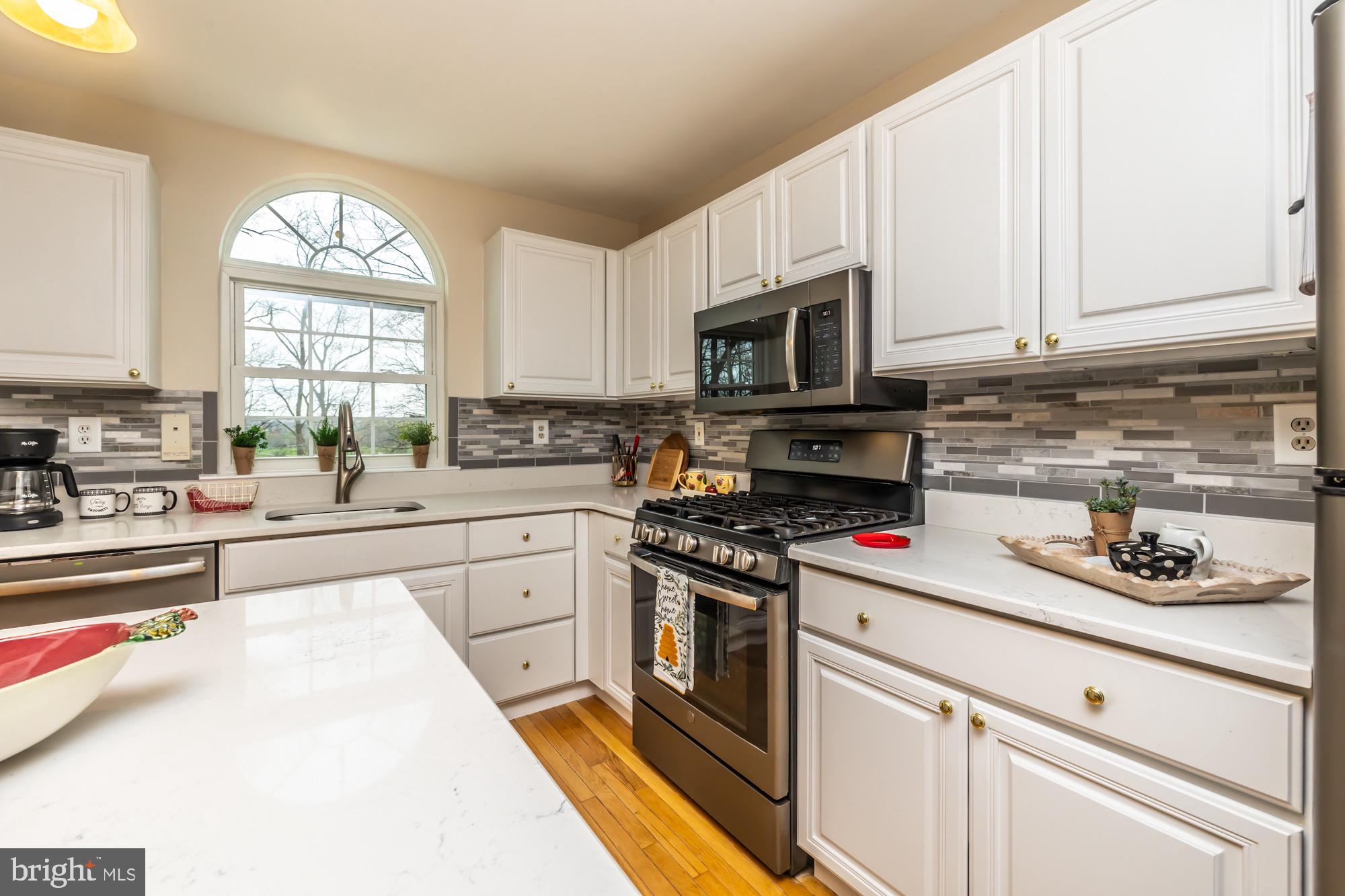 MARSH HARBOUR - Residential