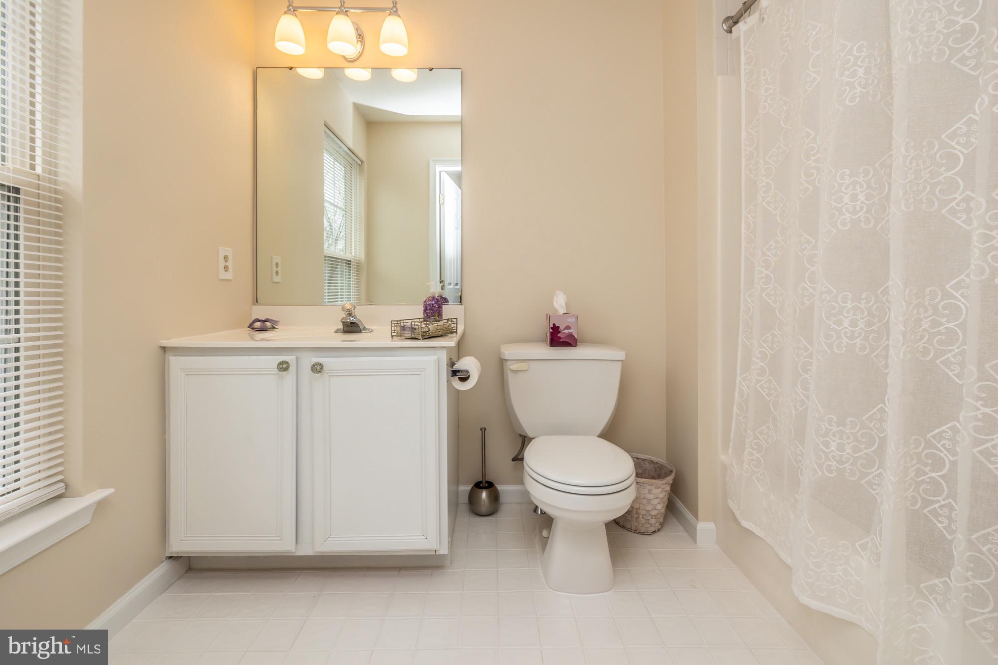 MARSH HARBOUR - Residential