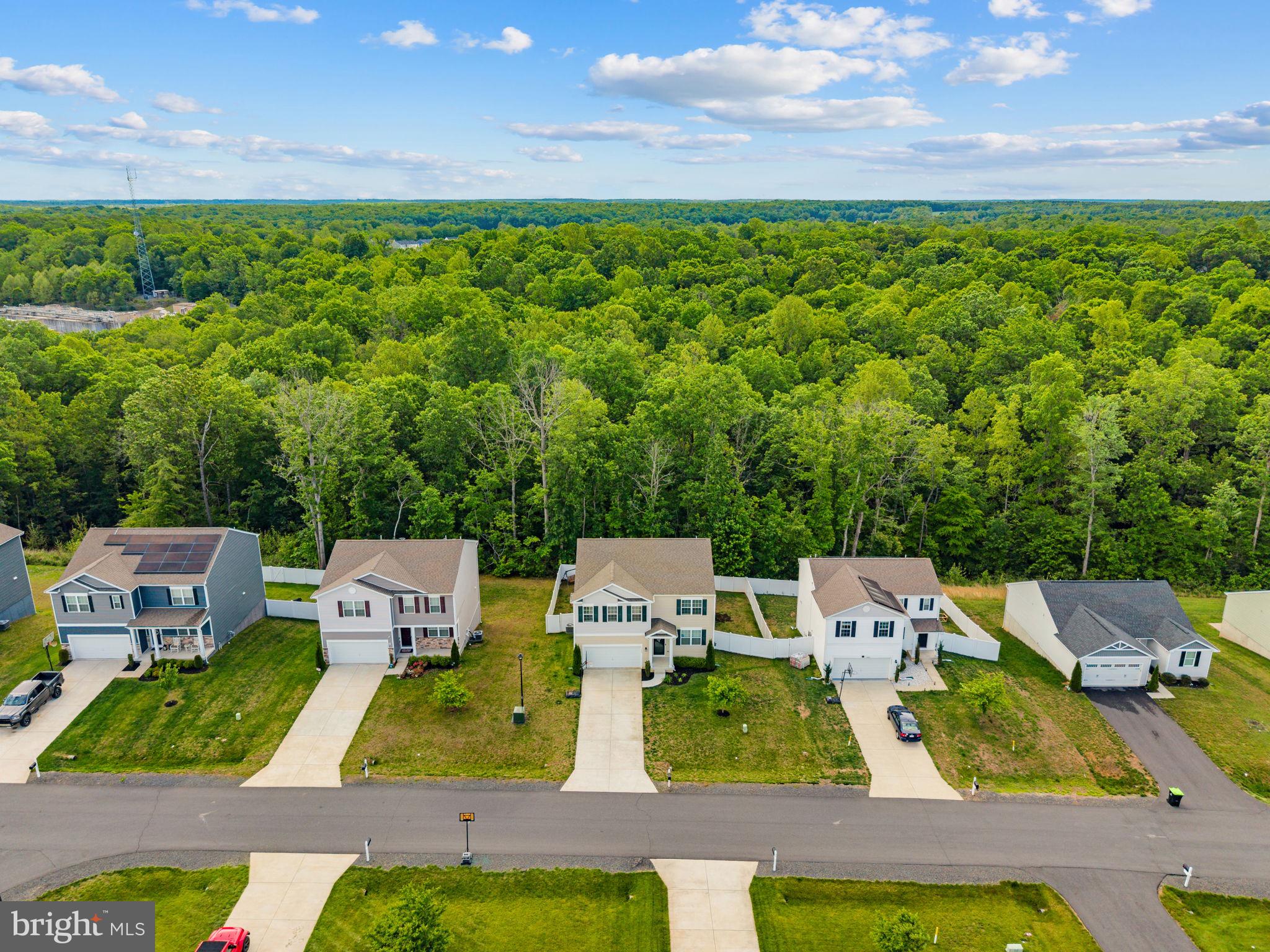 WILDERNESS SHORES - Residential