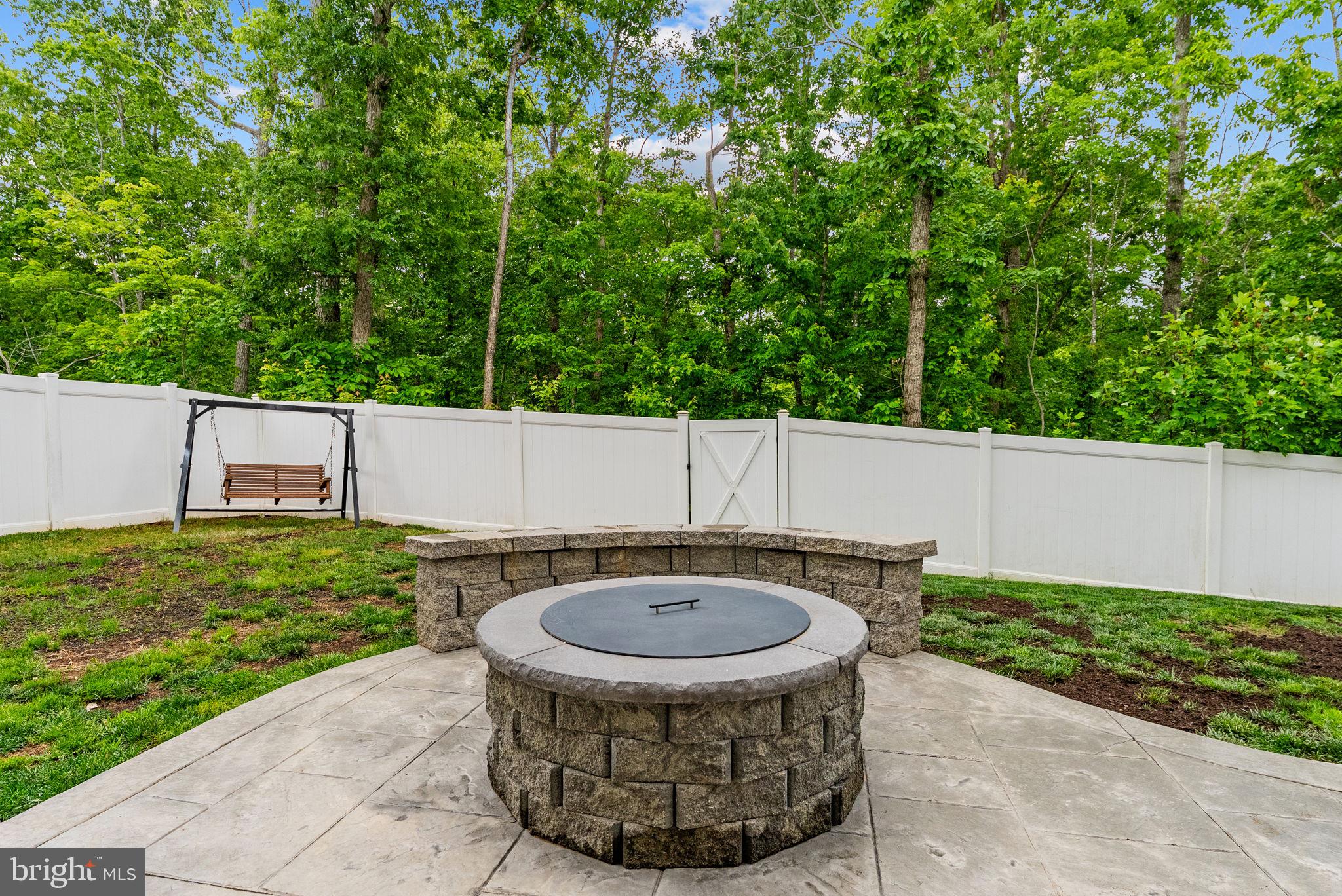WILDERNESS SHORES - Residential