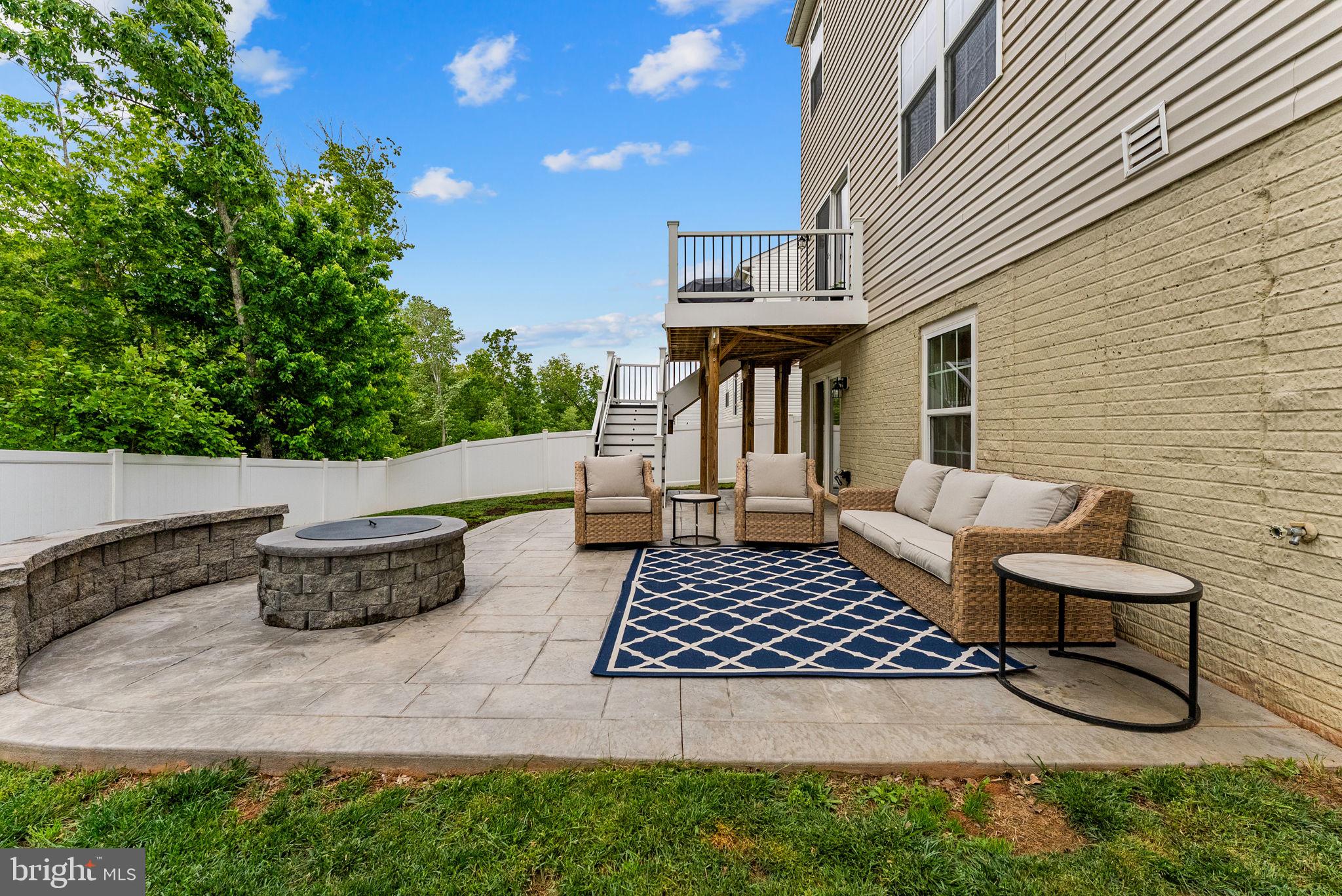 WILDERNESS SHORES - Residential
