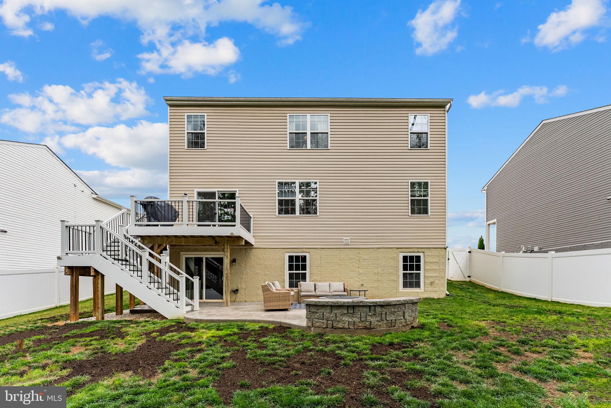 WILDERNESS SHORES - Residential