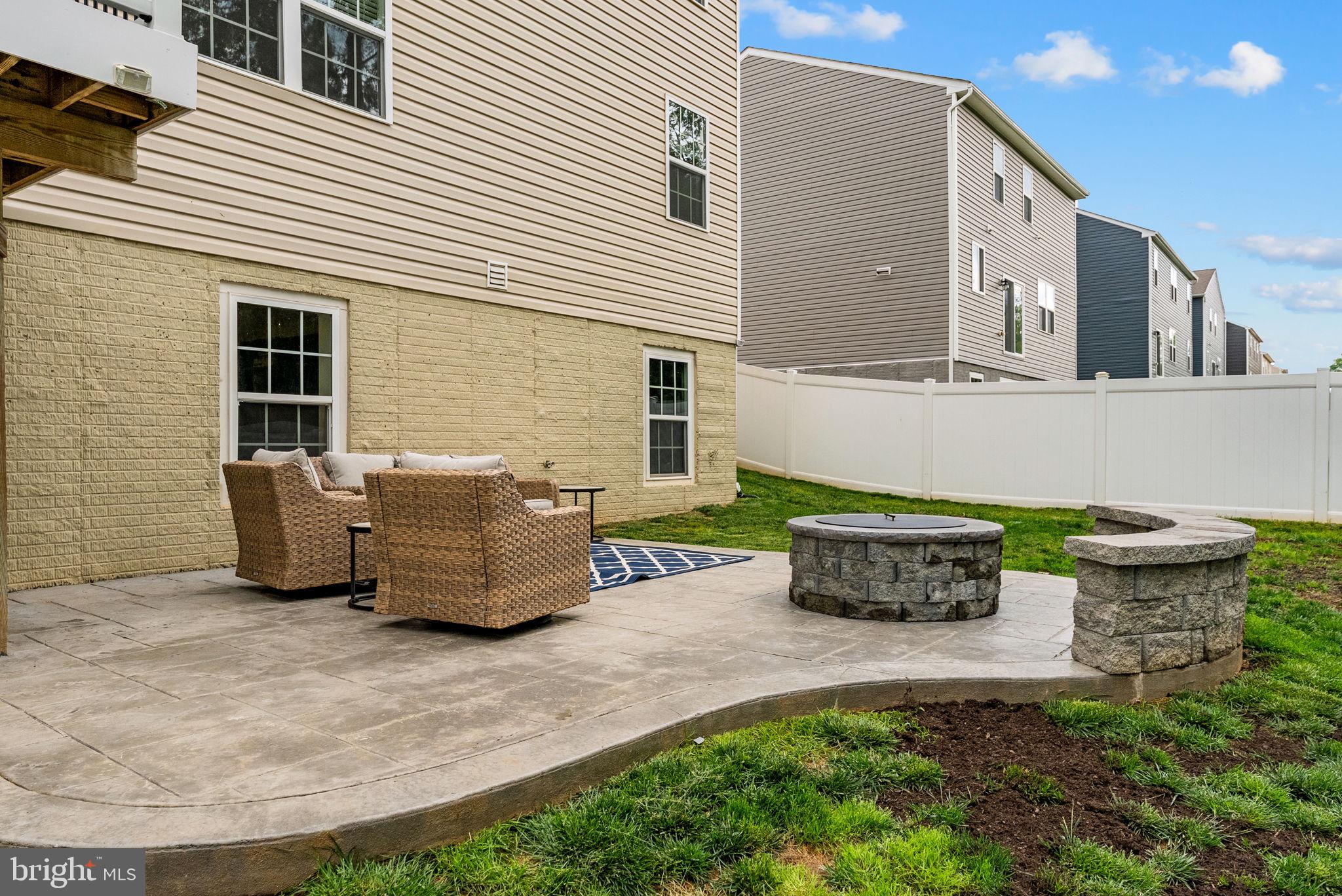 WILDERNESS SHORES - Residential