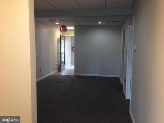 WINDOVER HEIGHTS - Commercial Lease