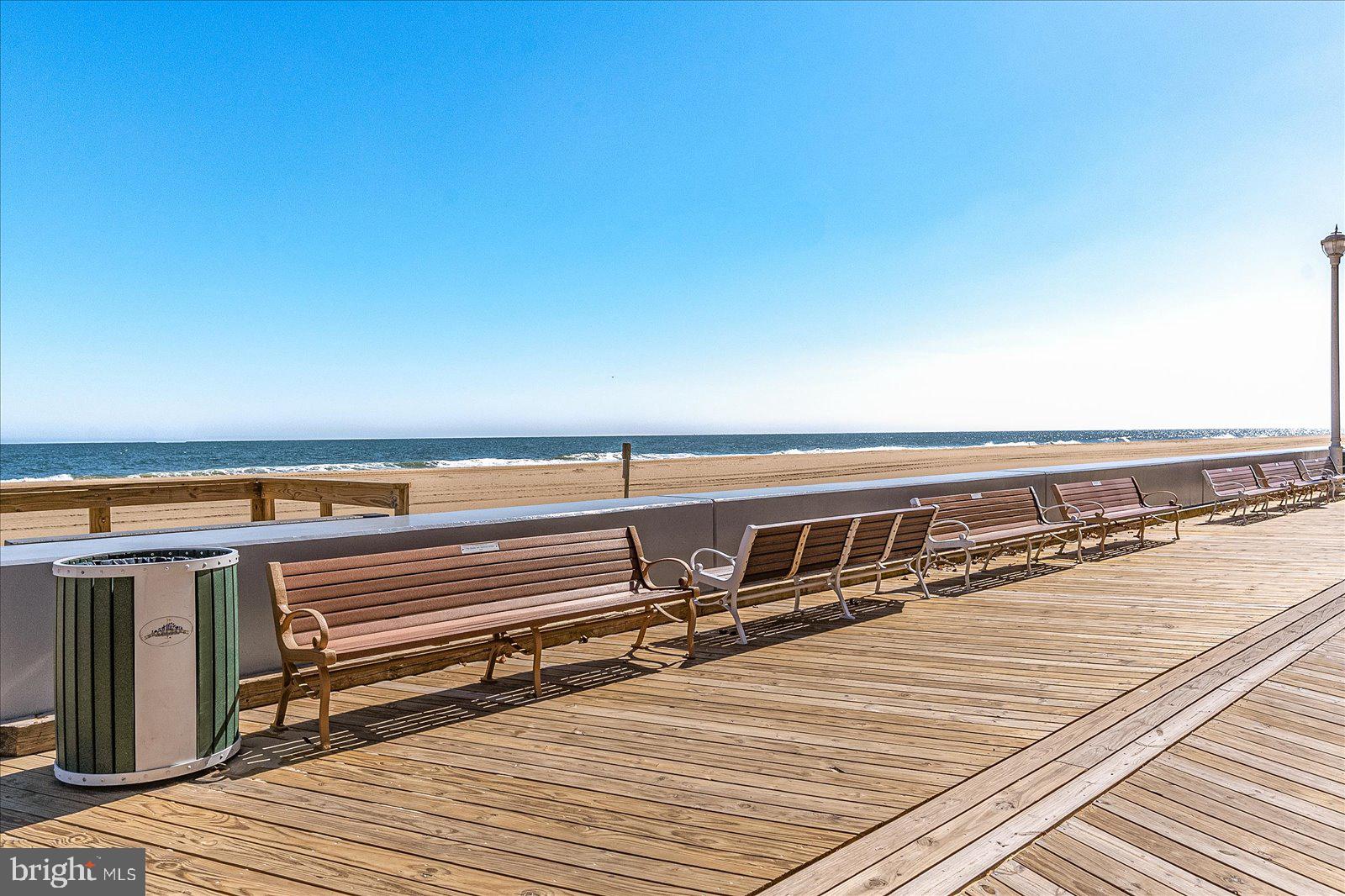 BAYSHORE CM - Residential