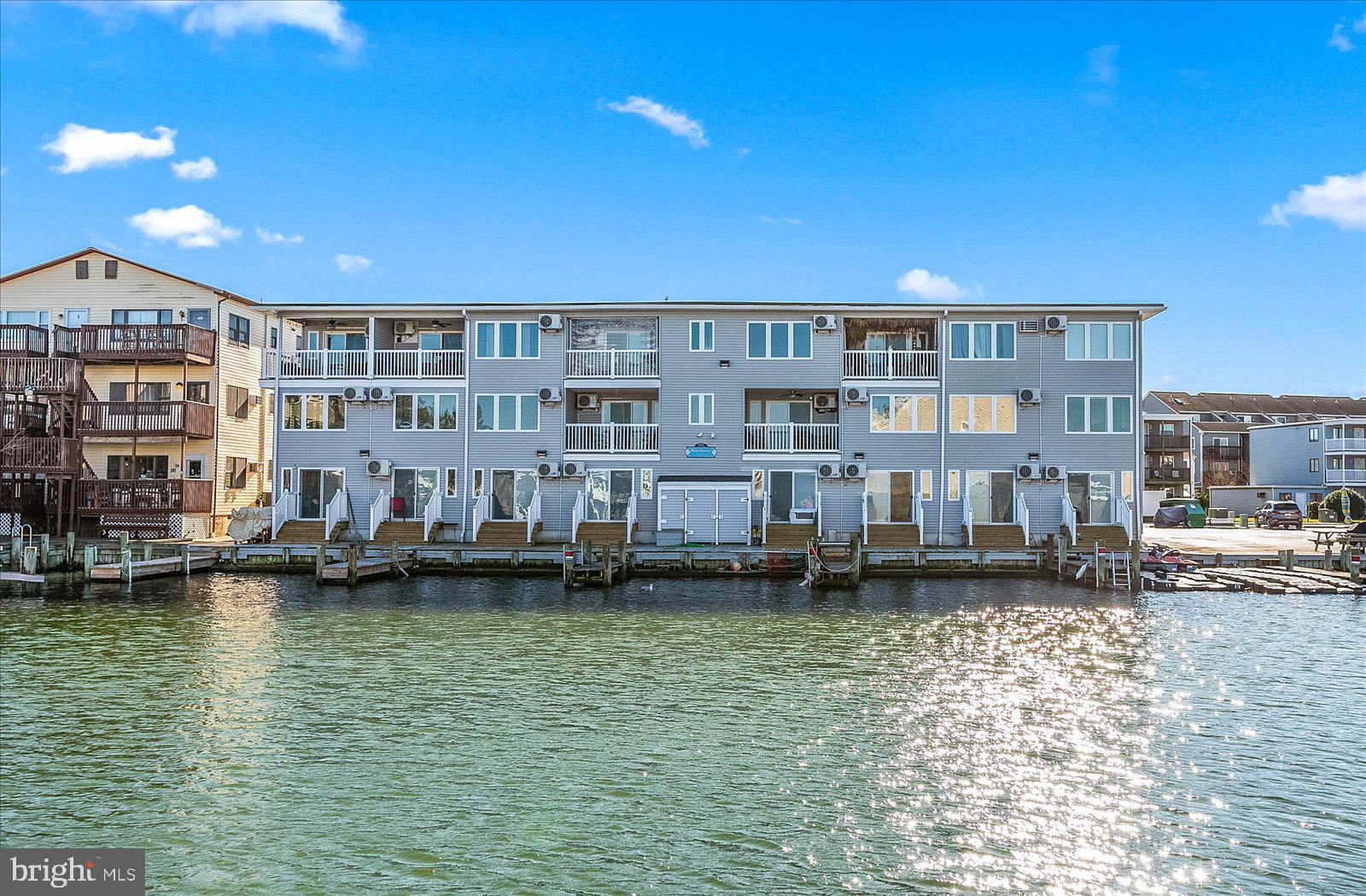 BAYSHORE CM - Residential