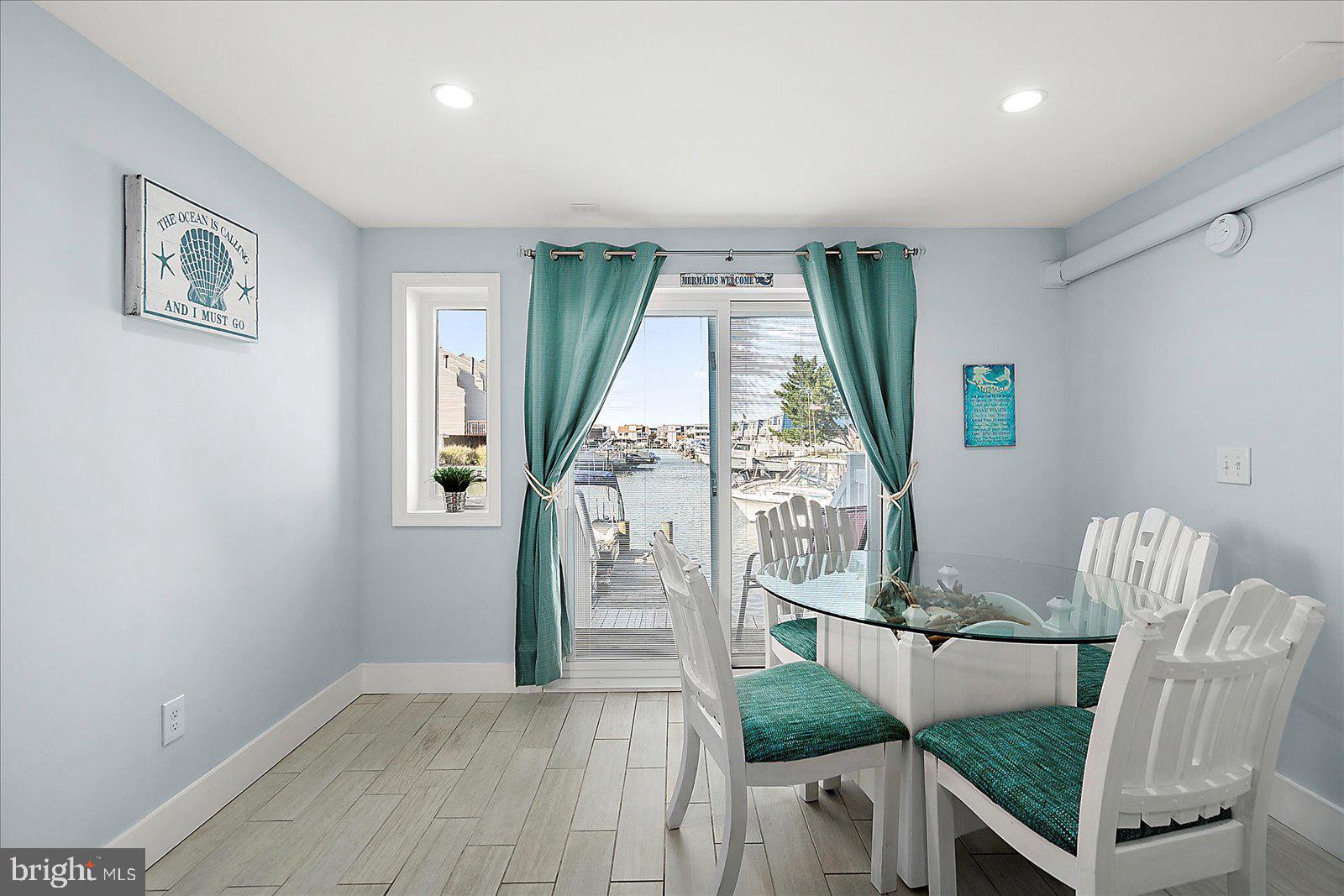 BAYSHORE CM - Residential