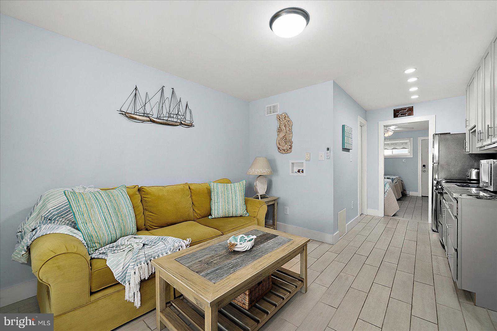 BAYSHORE CM - Residential