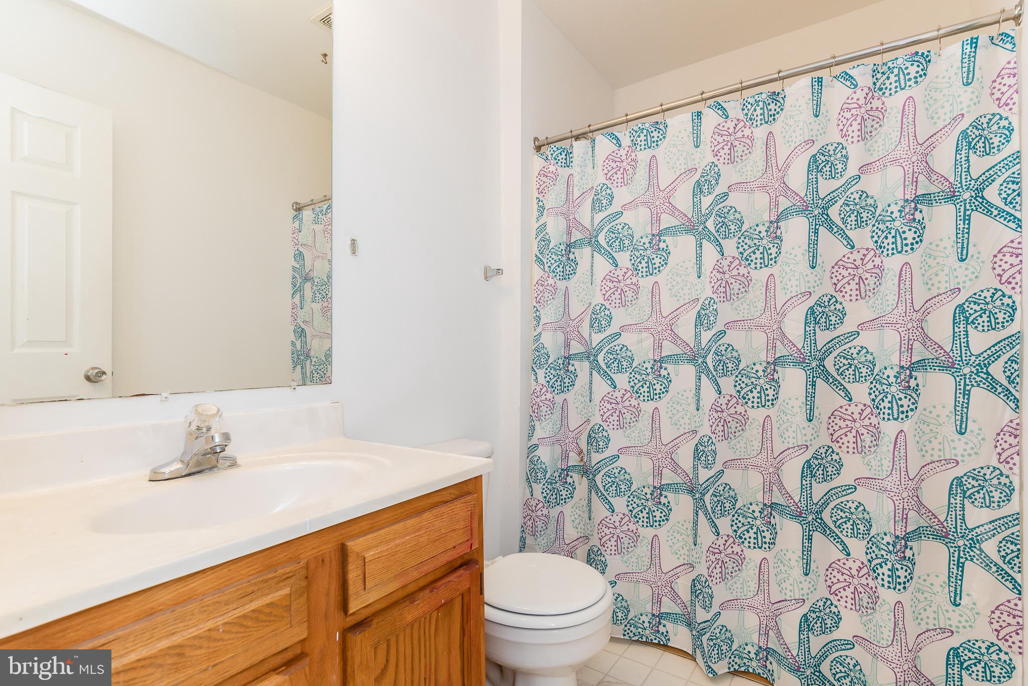 BOSTON COURTS - Residential