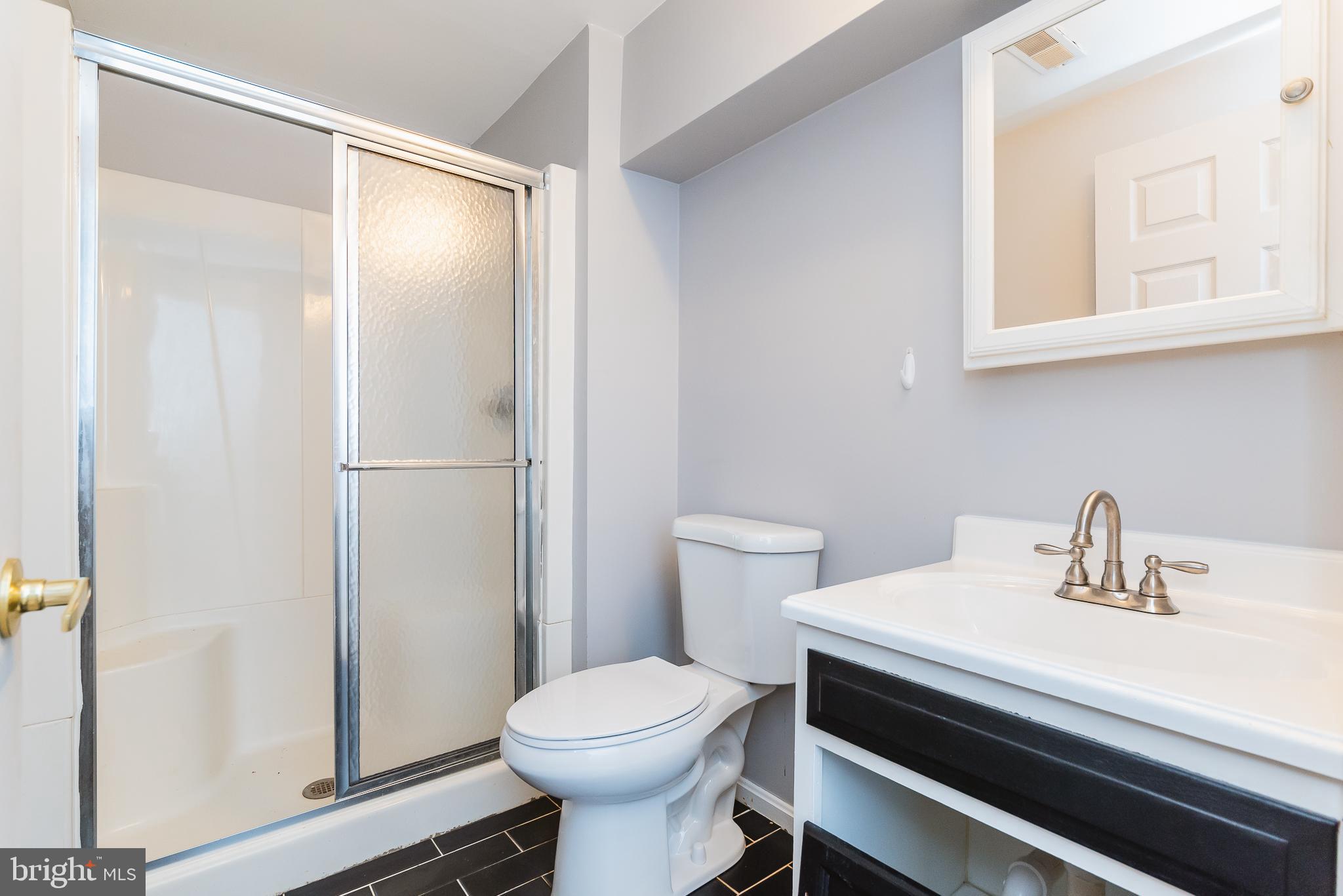 BOSTON COURTS - Residential