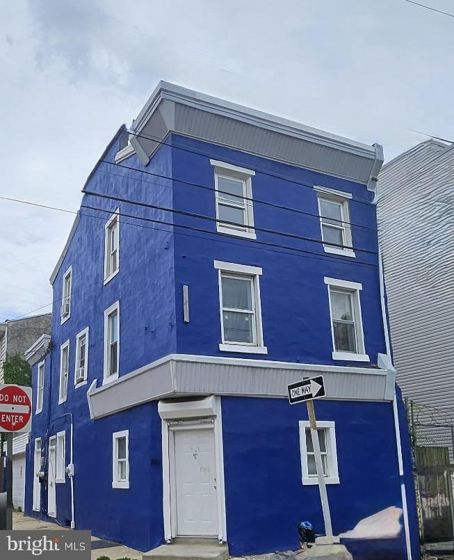 300-302 CECIL B MOORE AVENUE