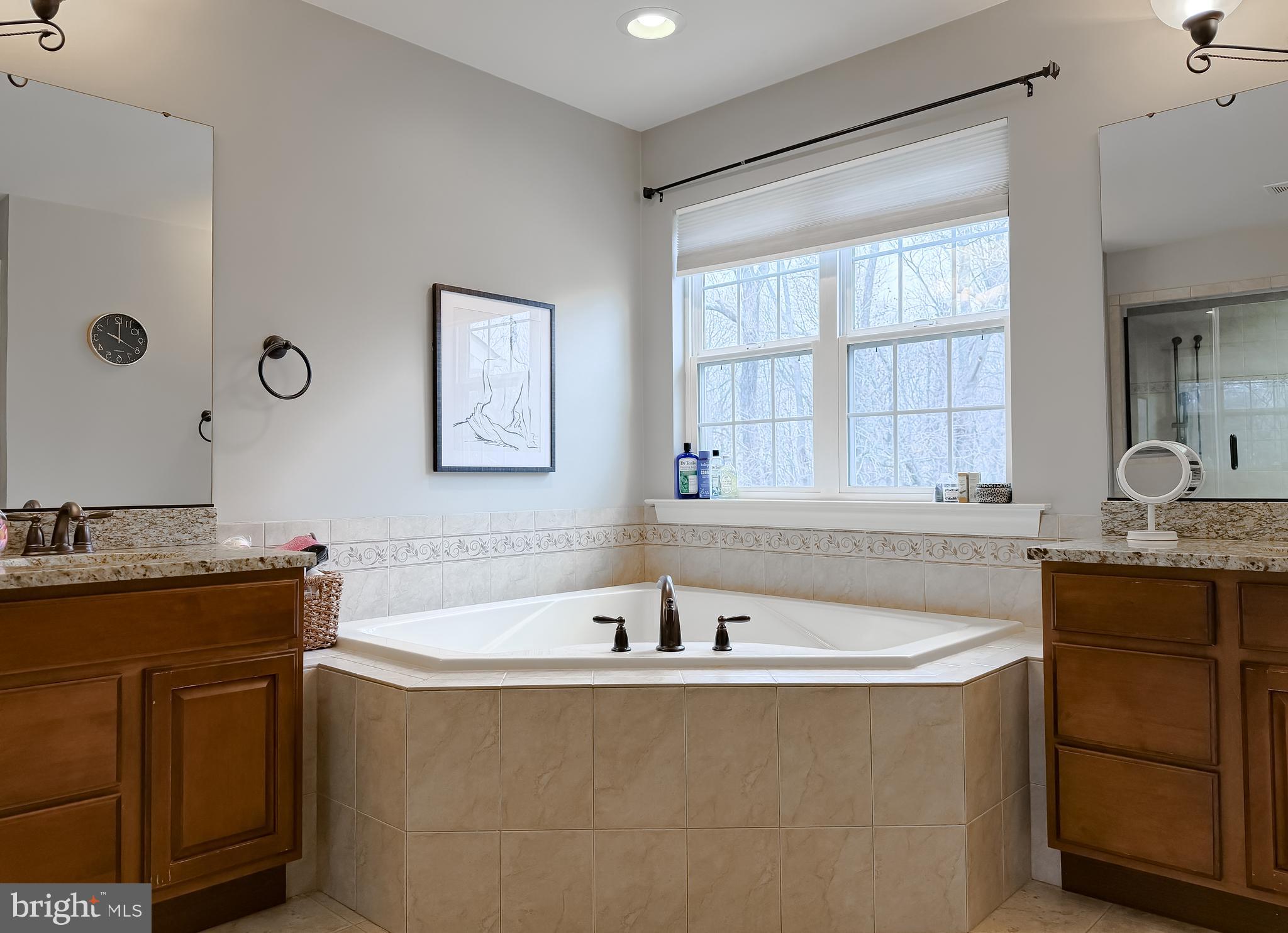 LEONARDS GRANT - Residential