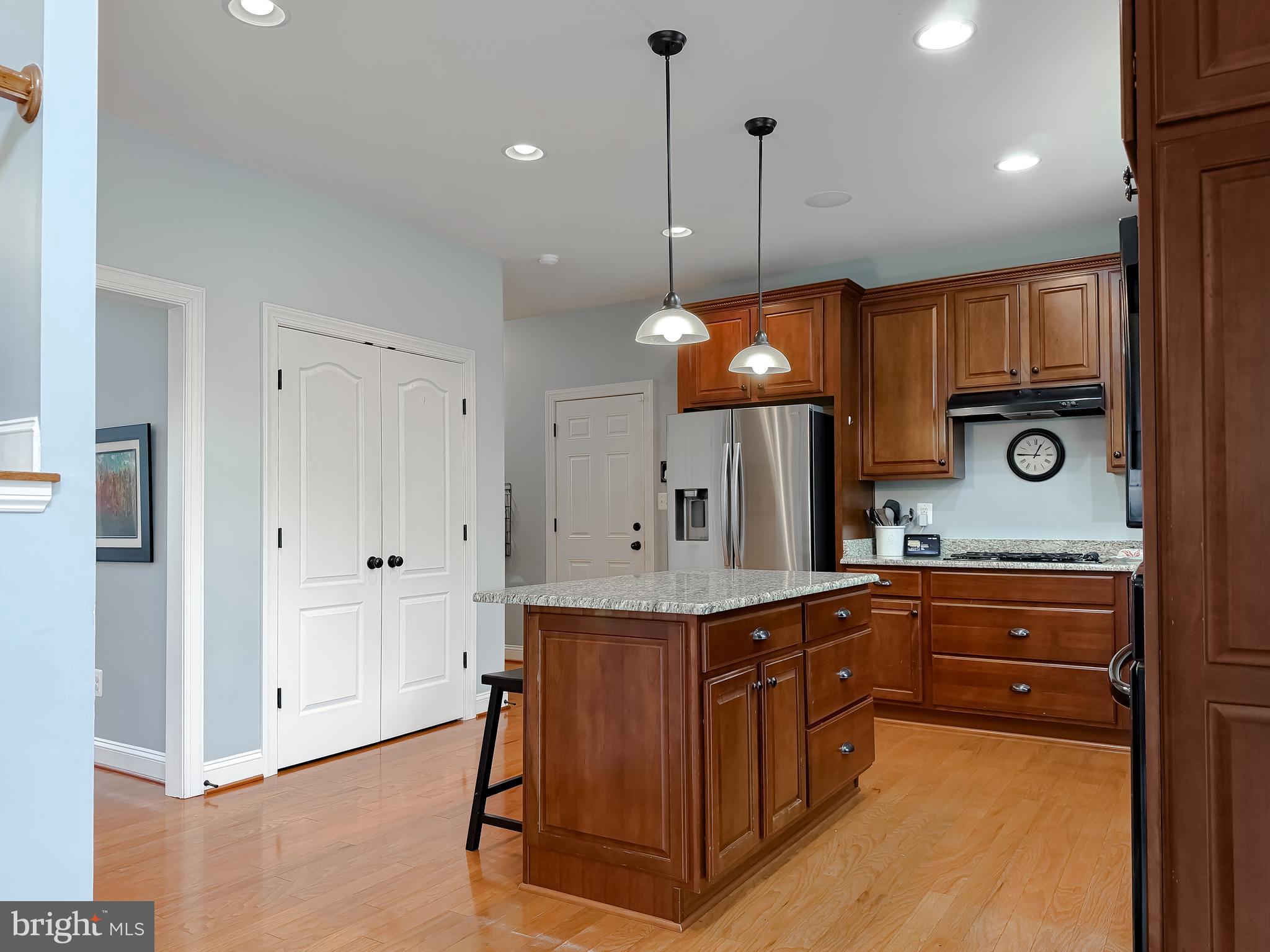 LEONARDS GRANT - Residential