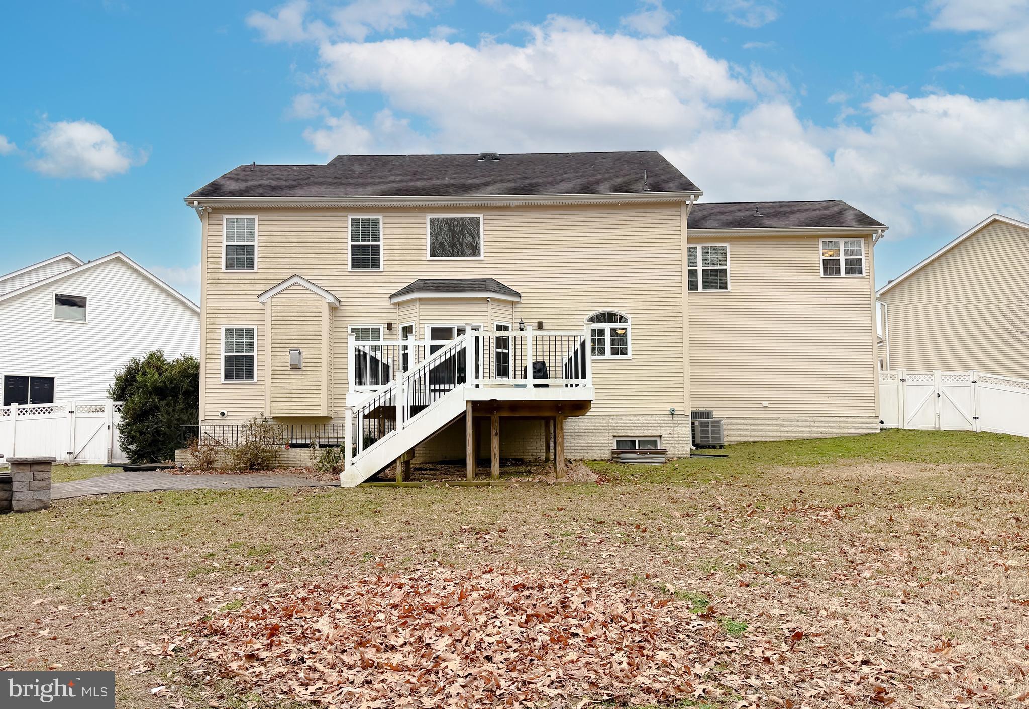 LEONARDS GRANT - Residential