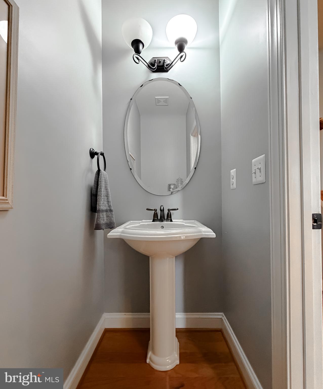 LEONARDS GRANT - Residential