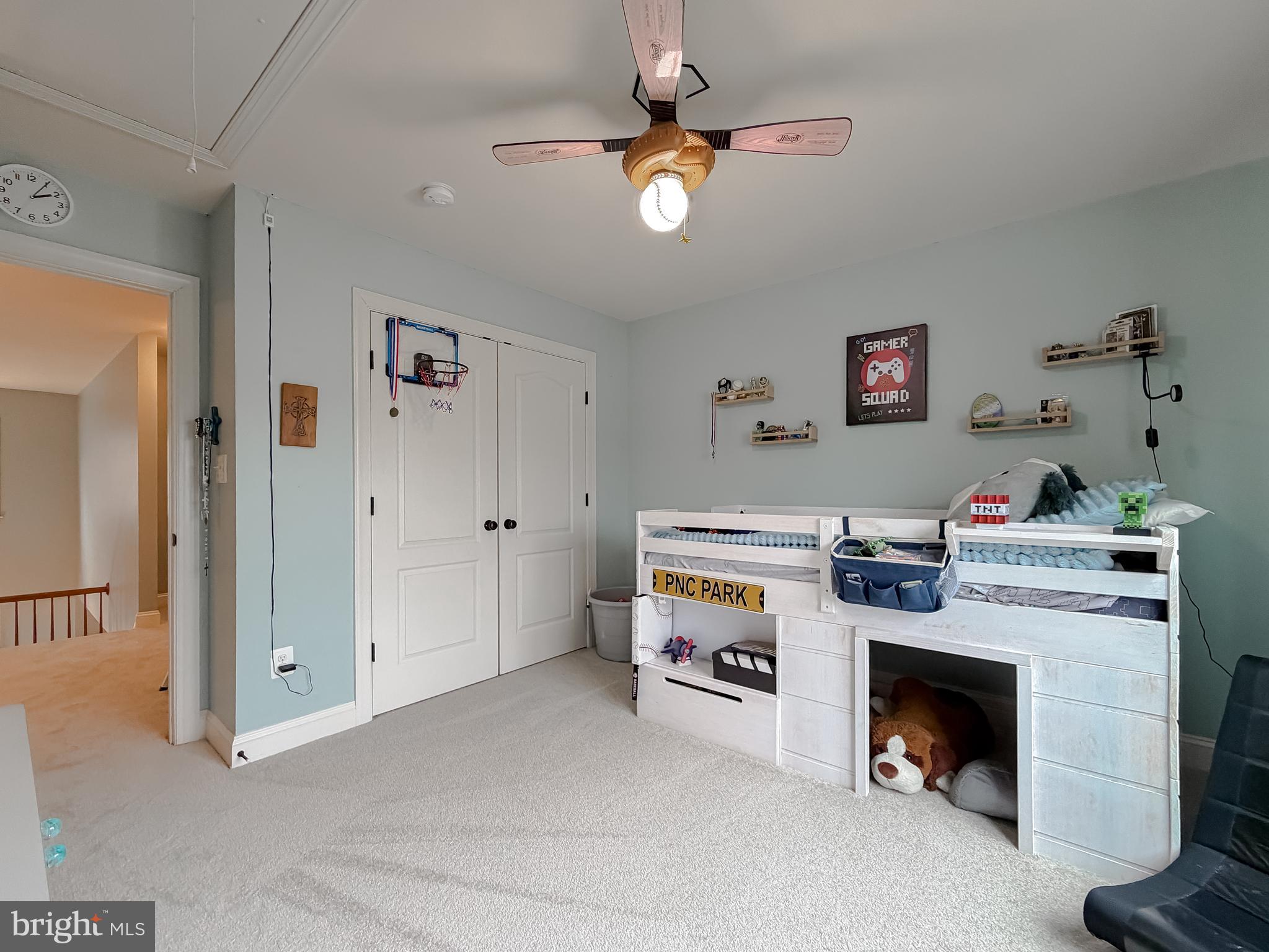 LEONARDS GRANT - Residential