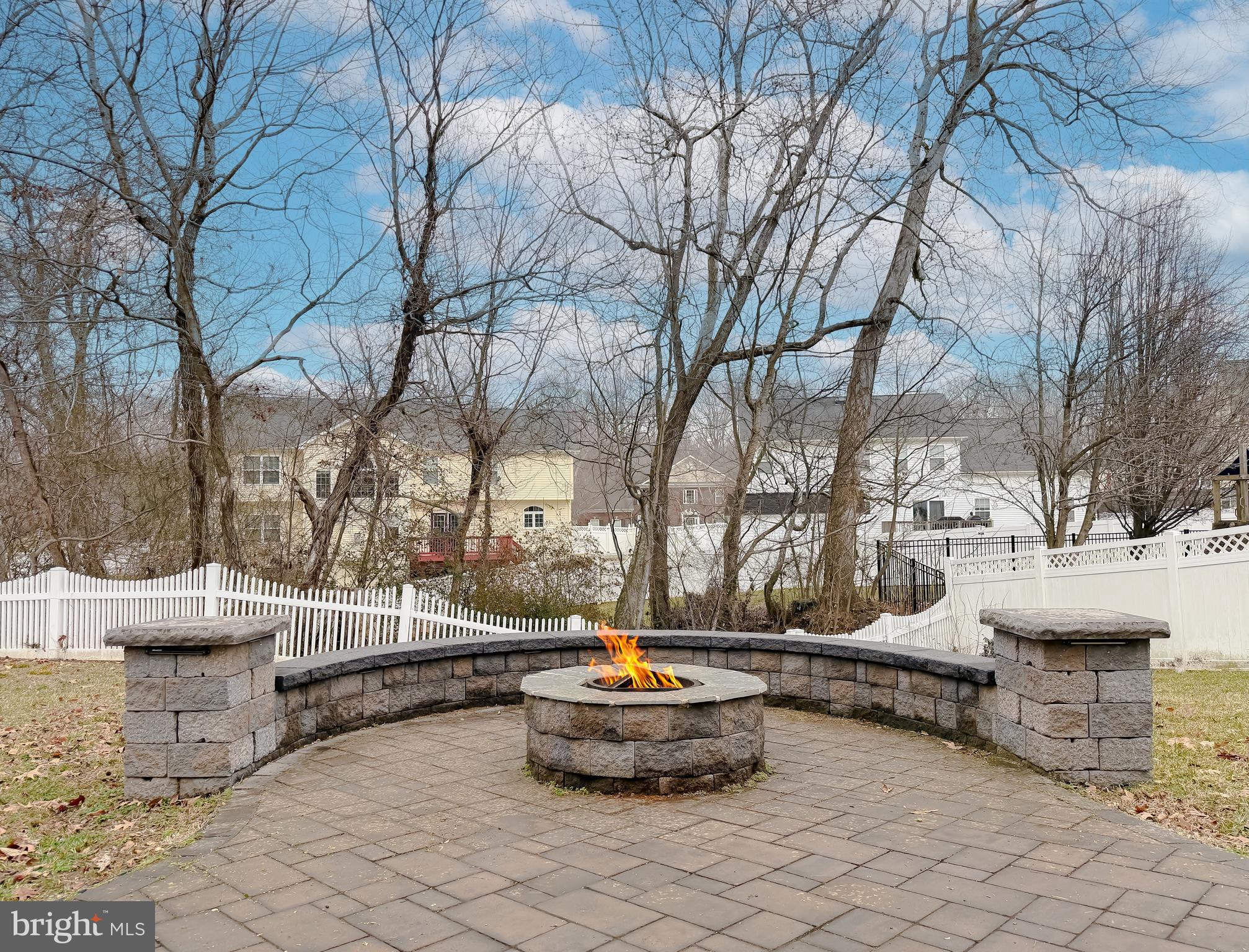 LEONARDS GRANT - Residential