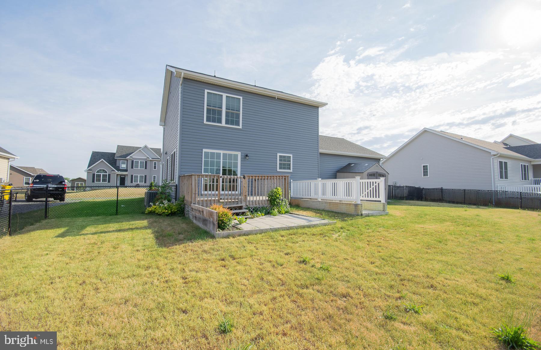 PEBBLE RIDGE - Residential